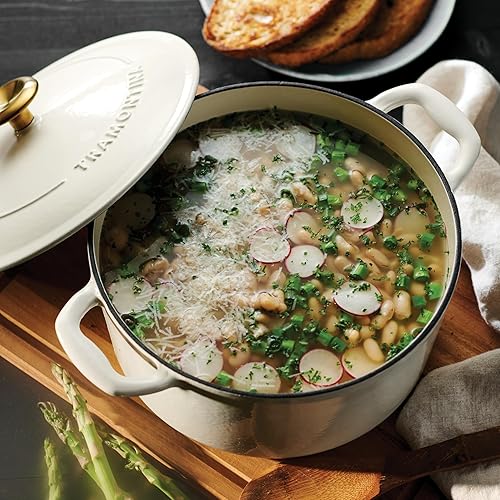 Miniatura 4 de Tramontina Bestow - Olla para horno holandés de hierro fundido esmaltado con tapa, redonda, 5.5 cuartos de galón, café con leche con perilla dorada