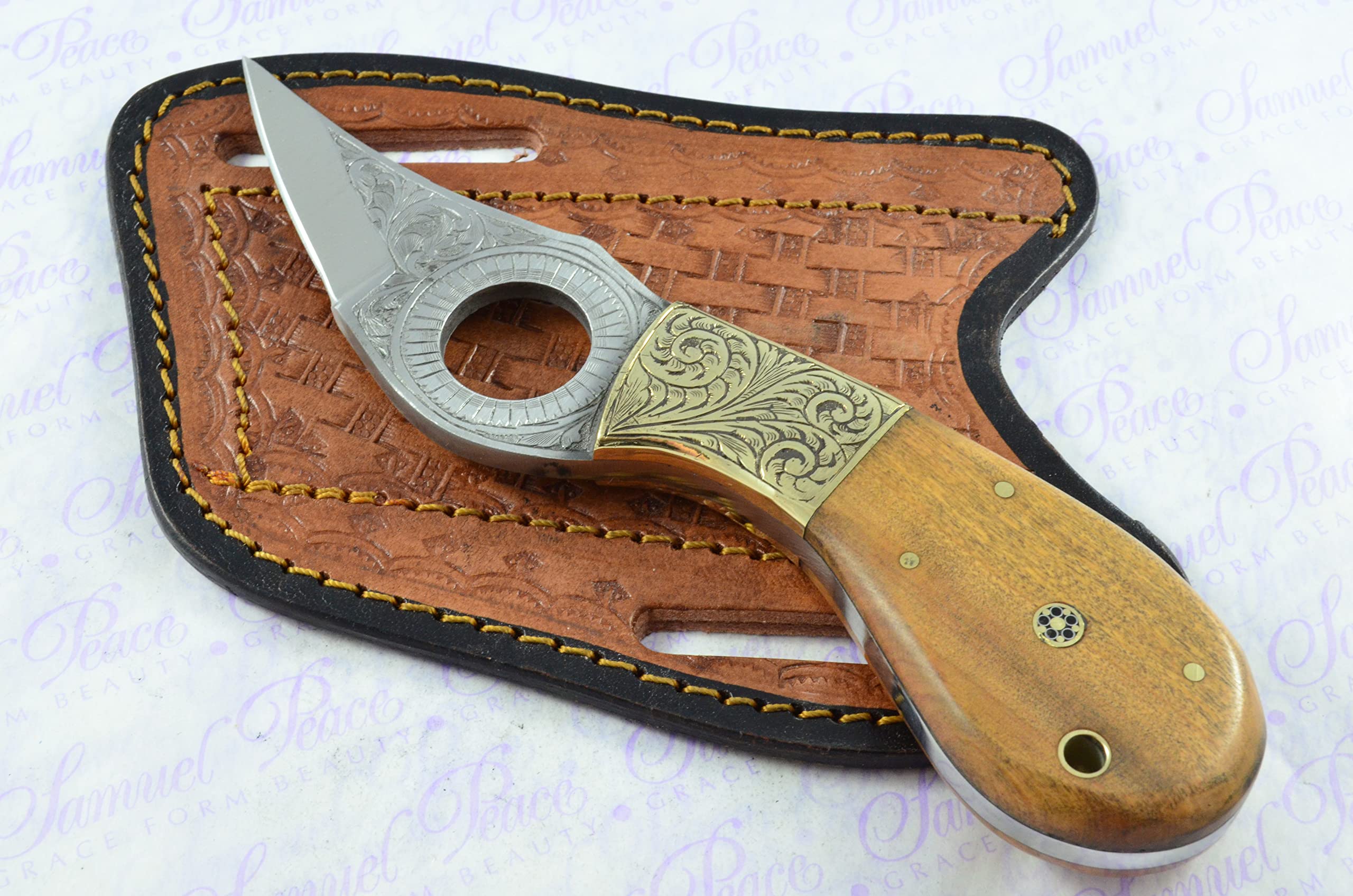 sheffieldcutleryshopNew Fantastic Hand Engraved Carbon 01 Tool Steel Hunting/Bowie Knife Olive Wood Scales Unbelievable Piece Pristine inc Leather Sheath