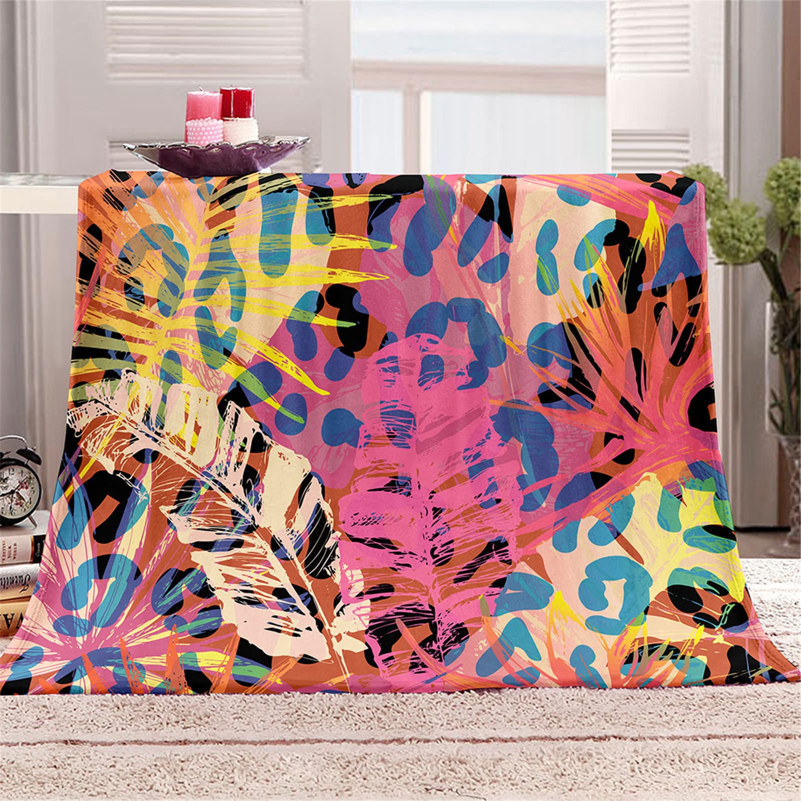 Chickwin Leopard Print Fleece Blanket Throw Large for Sofa, Fluffy Blanket Soft Warm Flannel Blankets Lightweight Microfiber Throw Blanket for Bed Couch Chairs Travel (180x200cm,Tropical plants)