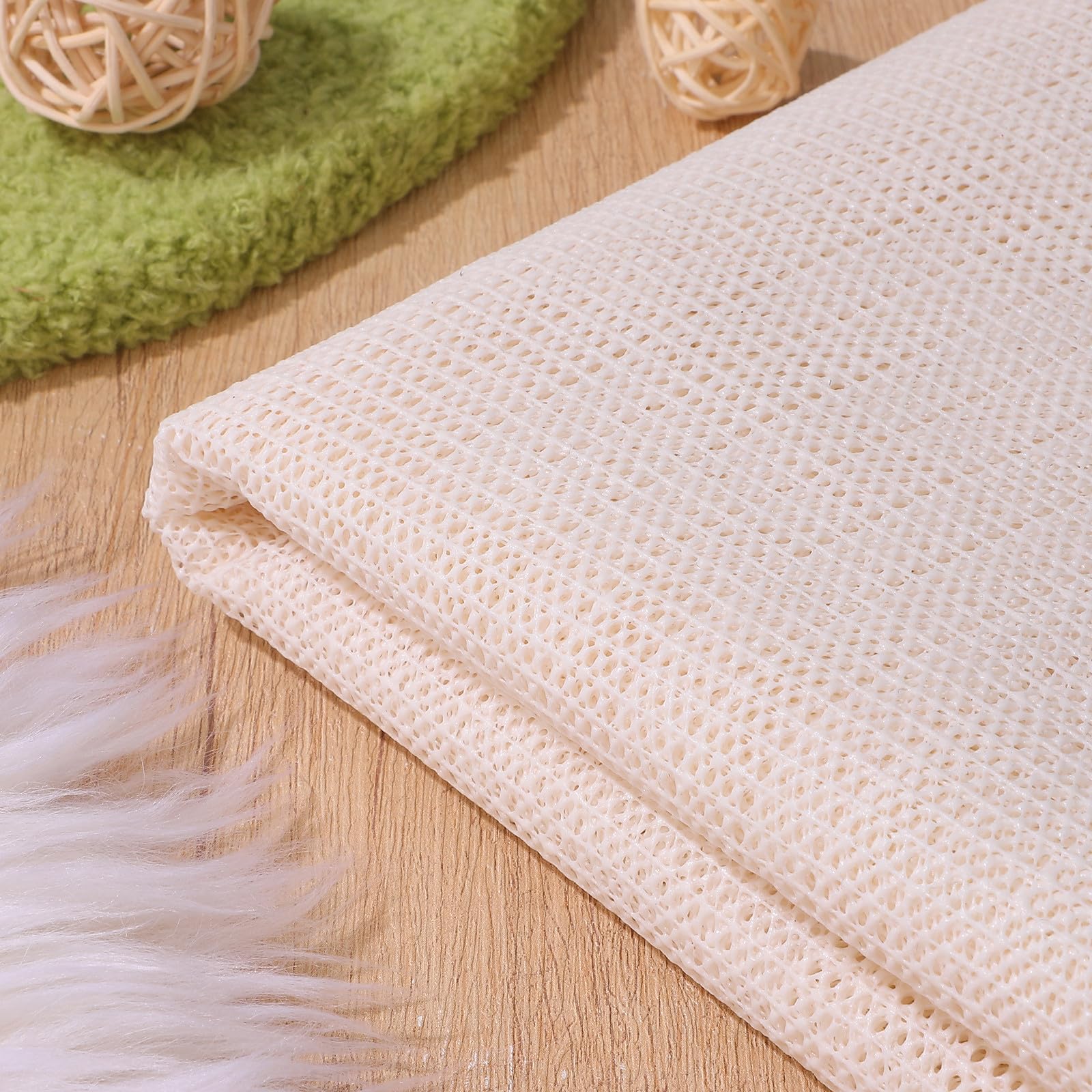VICASKY rutschfeste Teppichunterlage und Verhindert Verrutschen aus PVC mit Rutschfester Rückseite 200 X 300cm zum Schutz von Holzböden für Teppiche Treppen