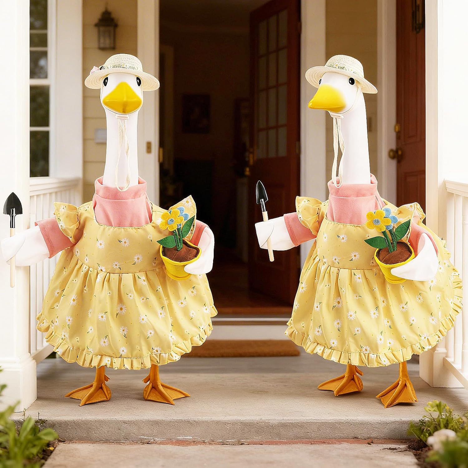Erythem Gardener Porch Goose Outfits, Cute Spring Porch Goose Clothes with Straw Hat, Shovel & Flower Pot Fits 23" Cement Plastic Geese Statue for Outdoor Garden Yard Decor