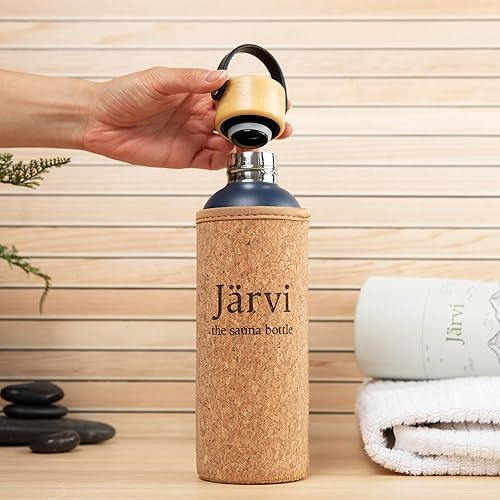 Miniatura 7 de Jarvi La Botella de Sauna - 18 oz / 550 ml Agua Fría como el Hielo y Fresca al Tacto incluso en Saunas Calientes - Capa Exterior de Corcho Natural x