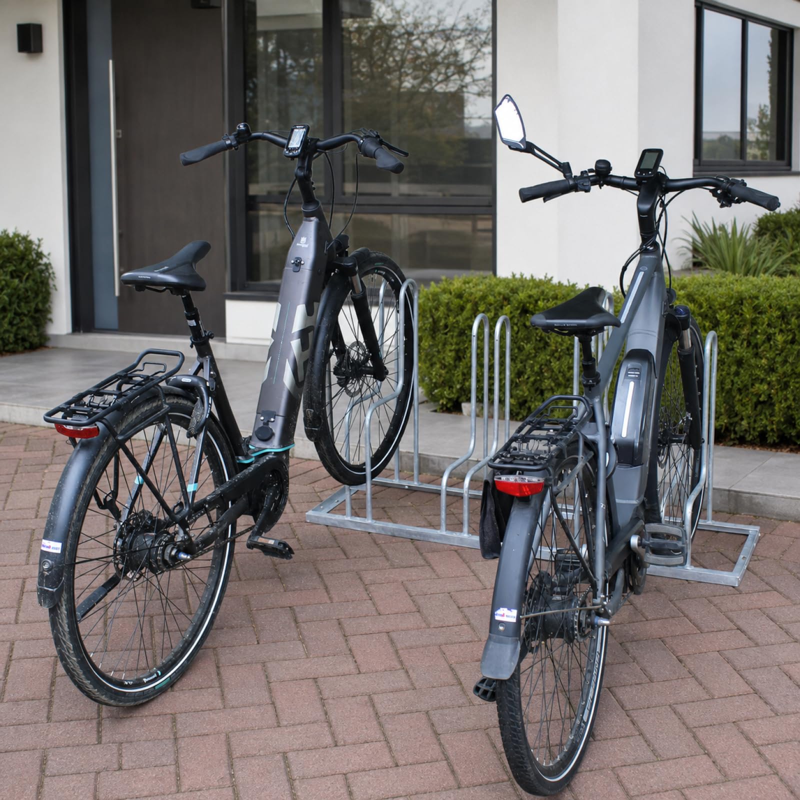 TRUTZHOLM Fahrradständer Hoch- und Tiefaufnahme 4 Fahrräder feuerverzinkt