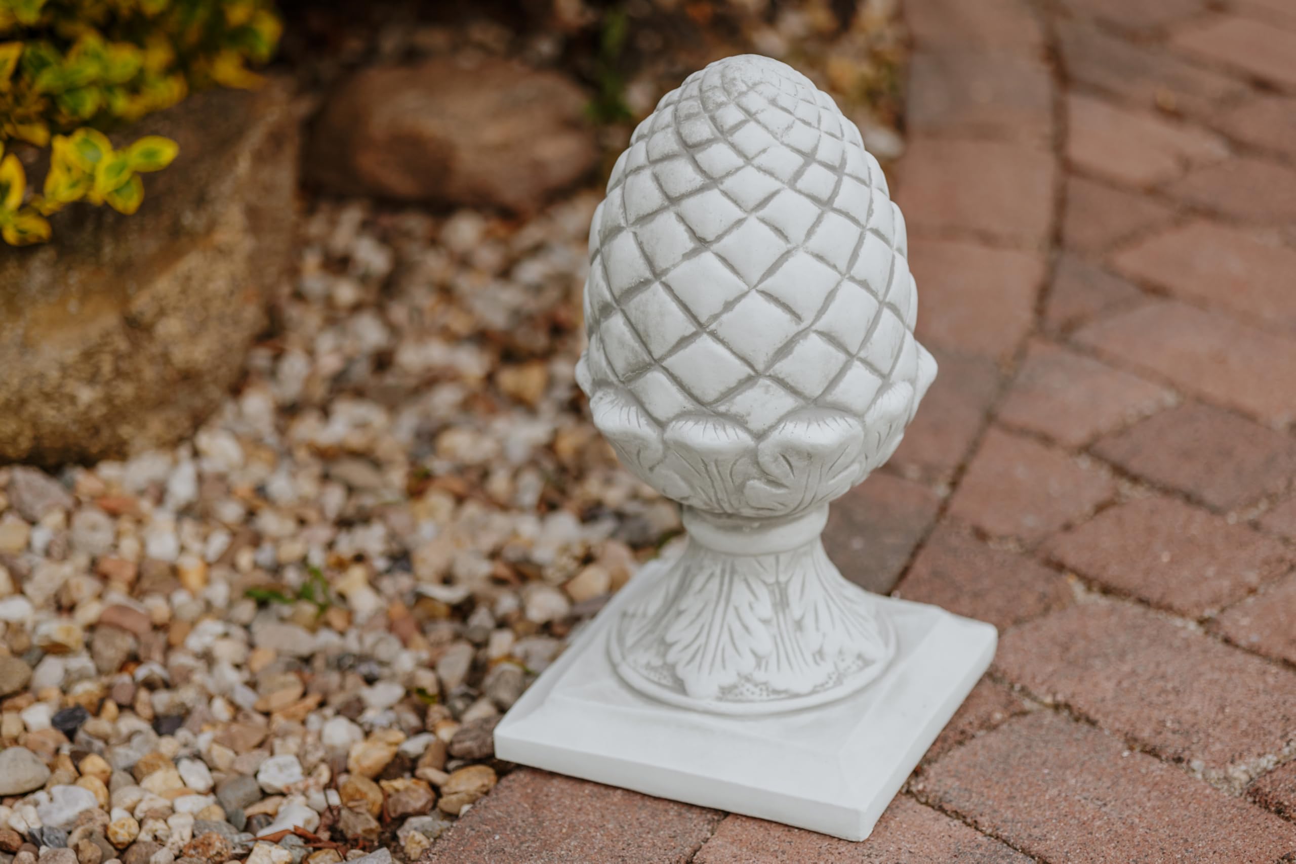 gartendekoparadies.de Pinienzapfen Steinfigur Zirbelnuss, Grau, H. 45 cm, 24 kg, Frostsicher aus Steinguss für Außenbereich