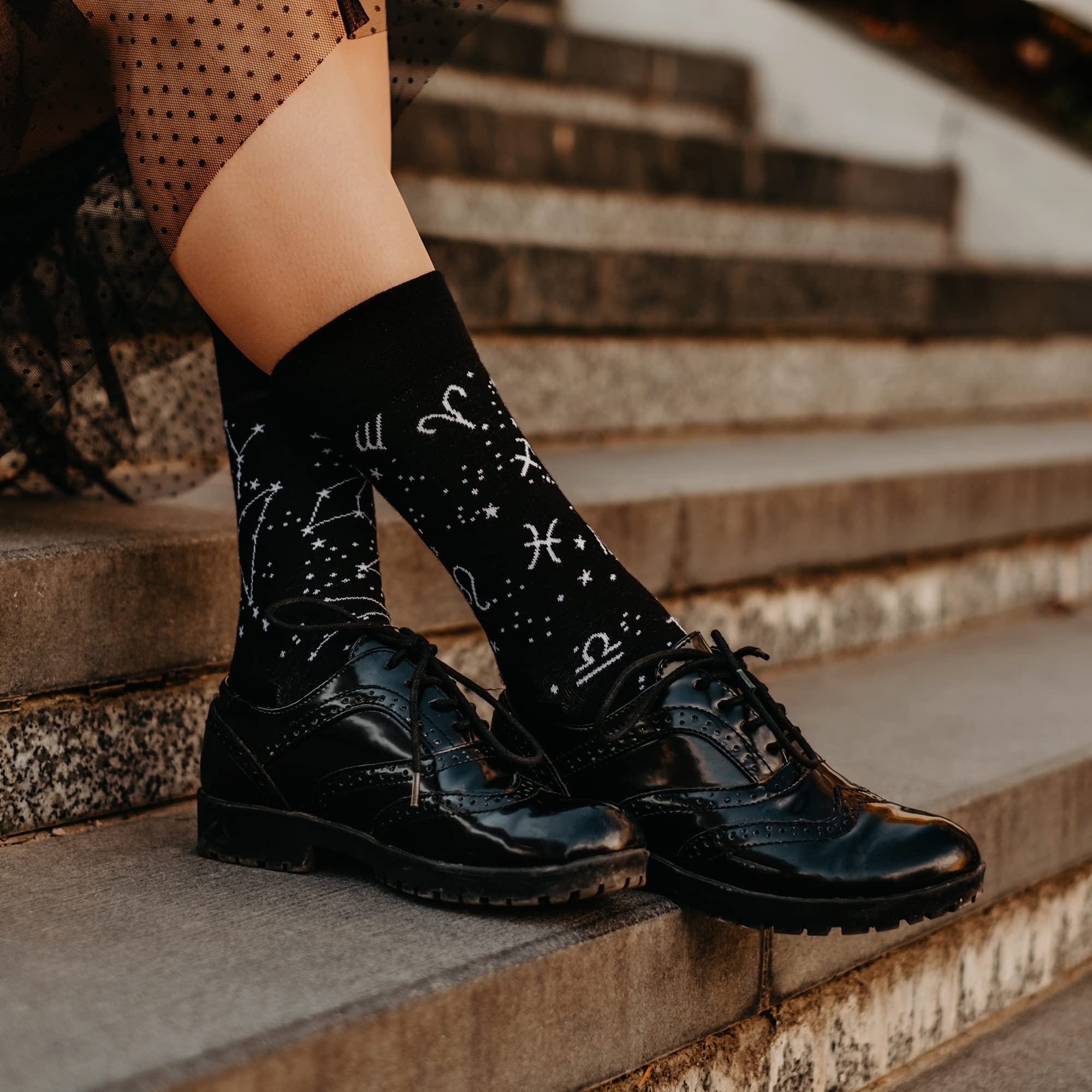 Dedoles Calzini Unisex Donna Uomo & Bambini Calze Cotone con tanti Design divertenti Calcio Bicicletta Piante Cavalli Regalo sinistra destra diversi