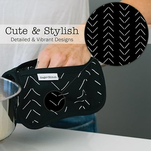Miniatura 4 de Sage+Stitch Juego de 2 agarraderas y salvamanteles de diseño resistentes al calor con bolsillos para las manos y bucles para colgar, 100% algodón,