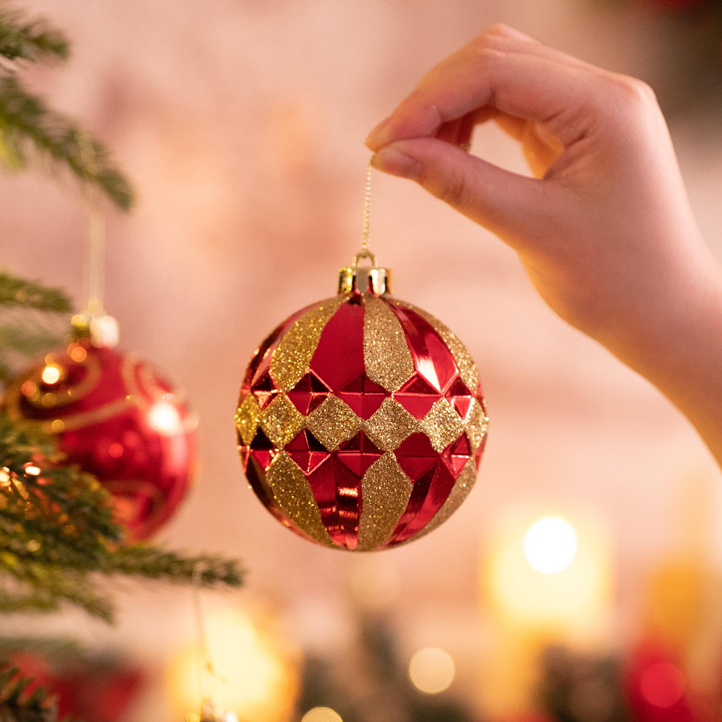 Valery Madelyn 16pcs 8cm Boules de Noël, Thème Rouge Or pour Sapin de Noël, avec Ficelle Fixé, Incassable, Emballage de Papier Kraft comme Cadeaux