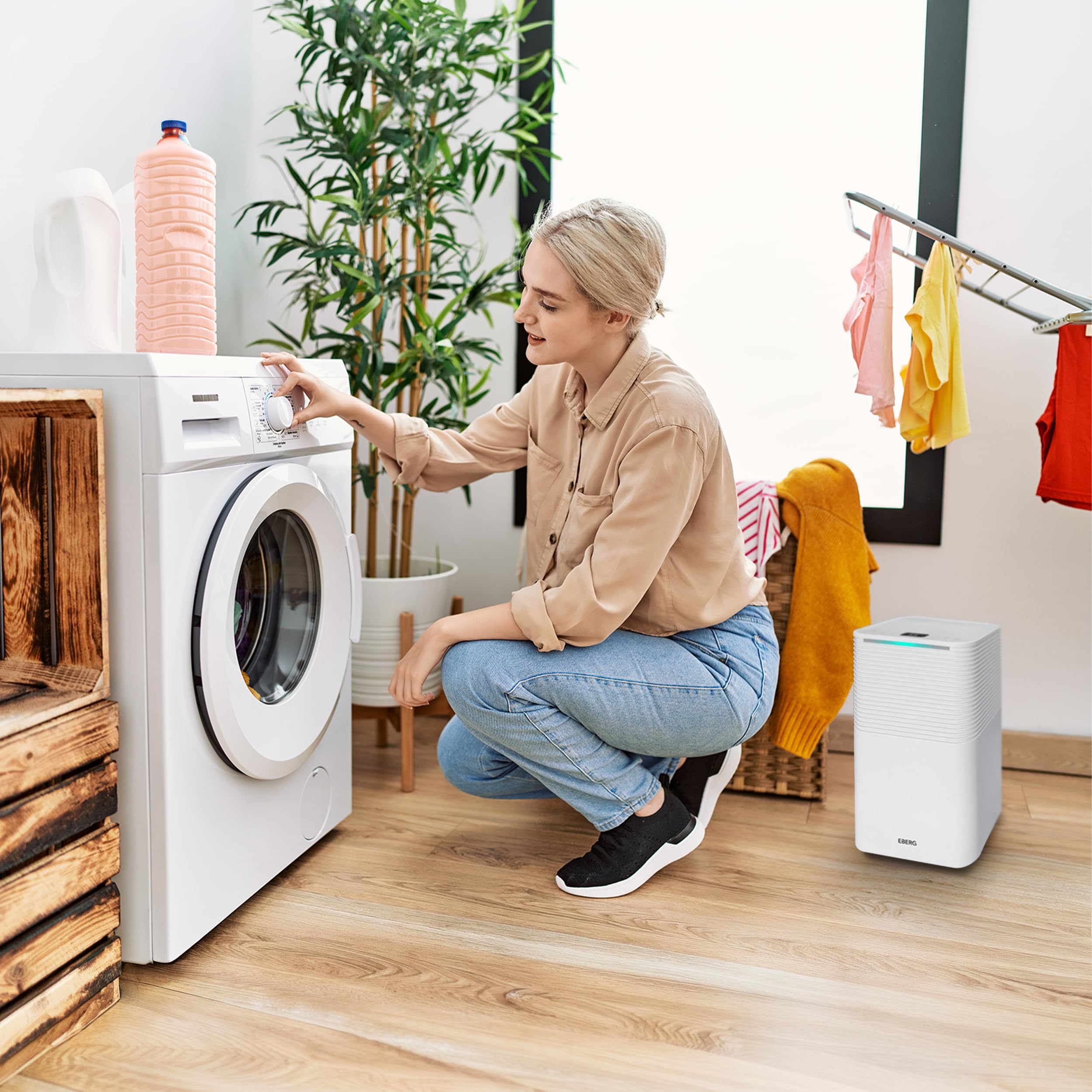 EBERG RICO WiFi osuszacz powietrza 12 l/24 h, higrostat, sterowanie aplikacją, wyświetlacz LCD, timer 24 h, drenaż ciągły, osuszacz do domu i piwnicy, biały