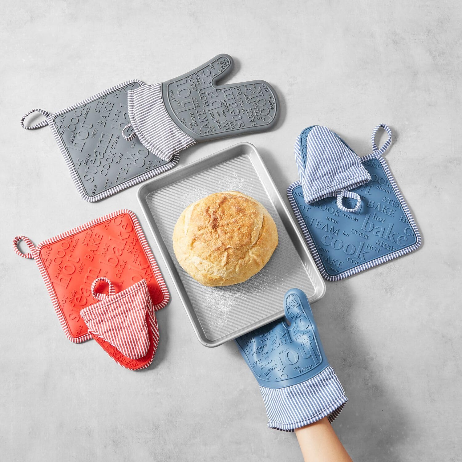 Amazon.com: Sur La Table Silicone Striped Mini Pinch Mitt, Gray