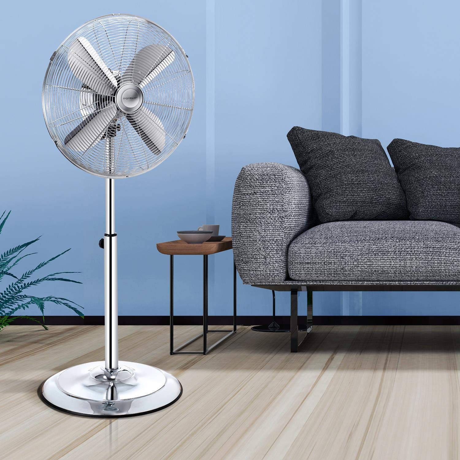 Aigostar Emery- Ventilatore acciaio, Ventilatore a piantana con oscillazione a 90°, altezza regolabile, 3 velocità, 60 W, 40 cm, maniglia per trasporto, griglia di sicurezza per bambini.