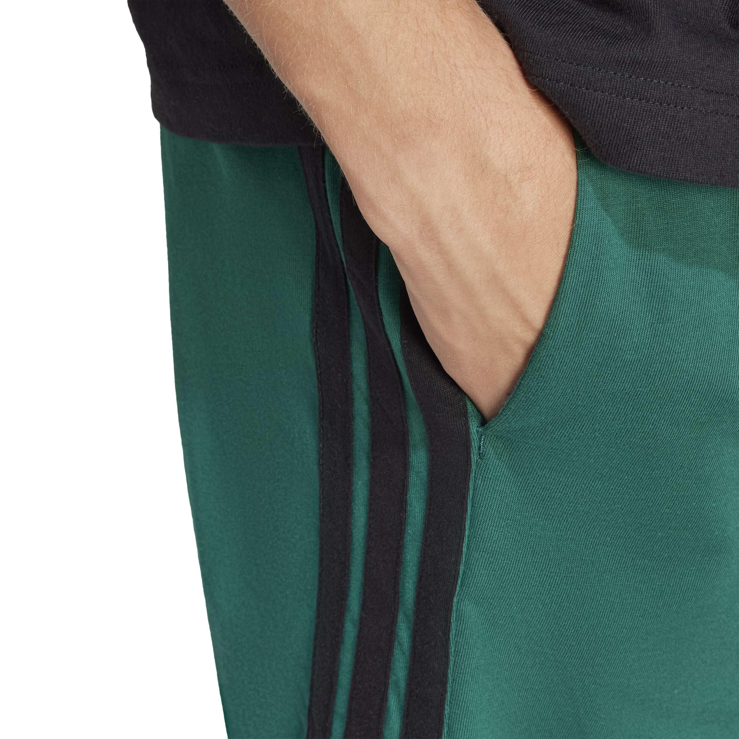 adidas Men's Short Jersey 3 Bandes Essentials 17,8 cm