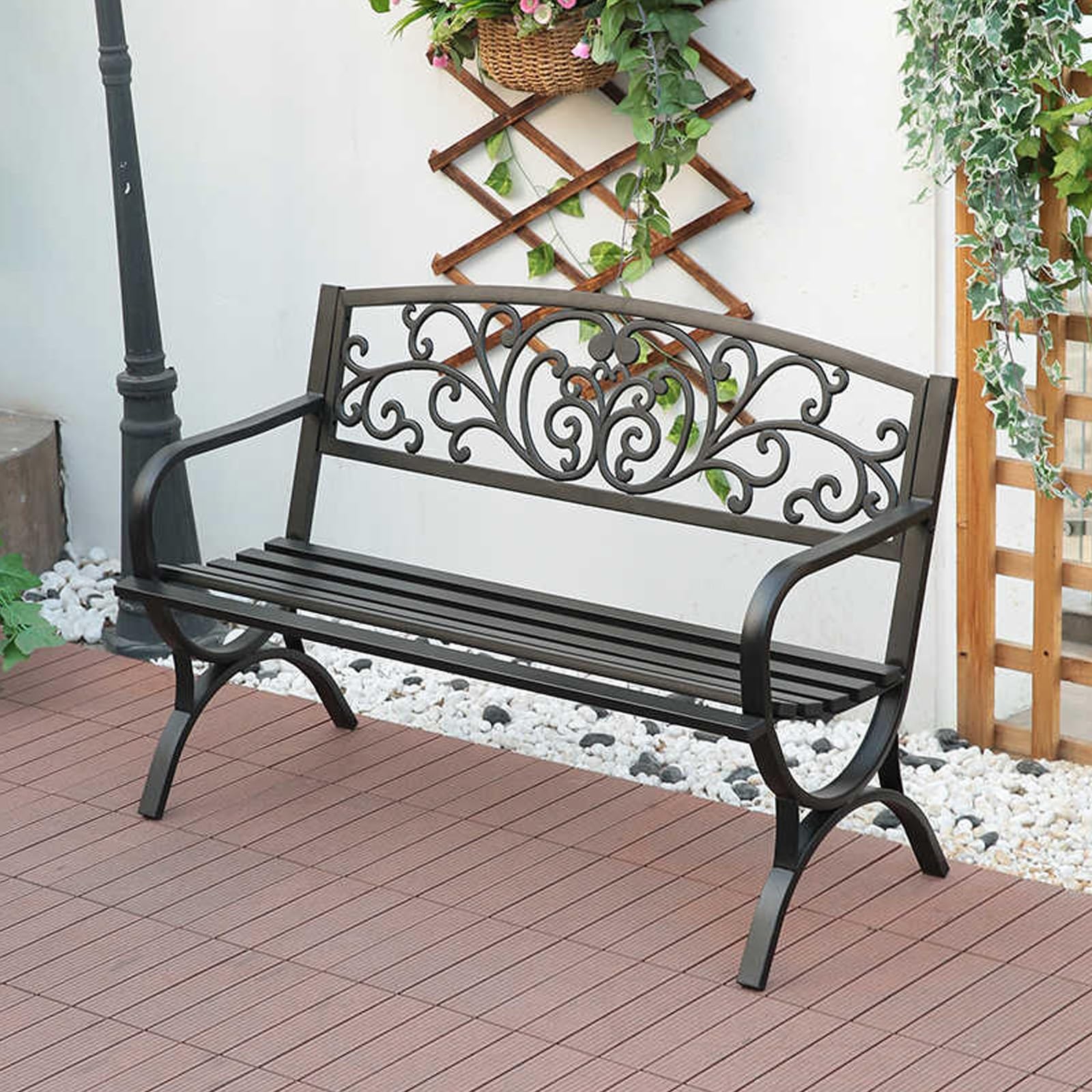 Banco de jardín de forja elegante asiento con patas arqueadas y diseño floral decorativo
