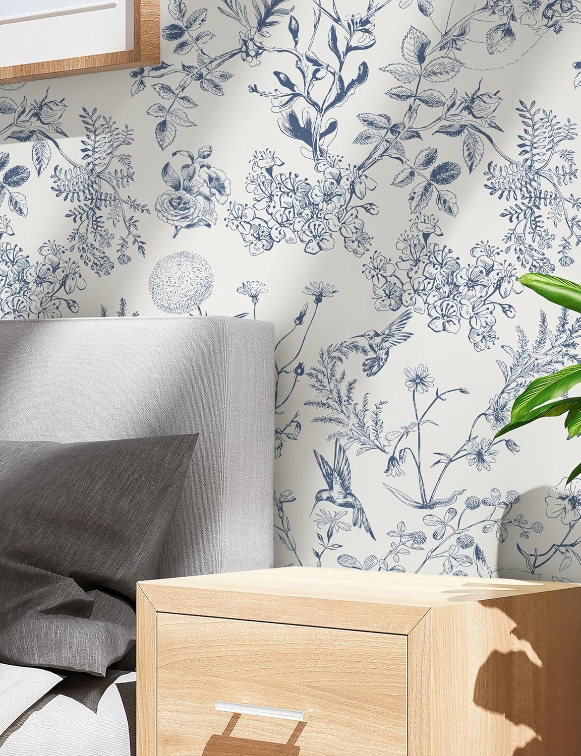 Safiyya Peel and Stick Modern Wallpaper Floral Birds Contact Paper Blue and White Wall Paper Boho Removable Self Adhesive Wallpaper Vinyl Rolls 787"x17.3"