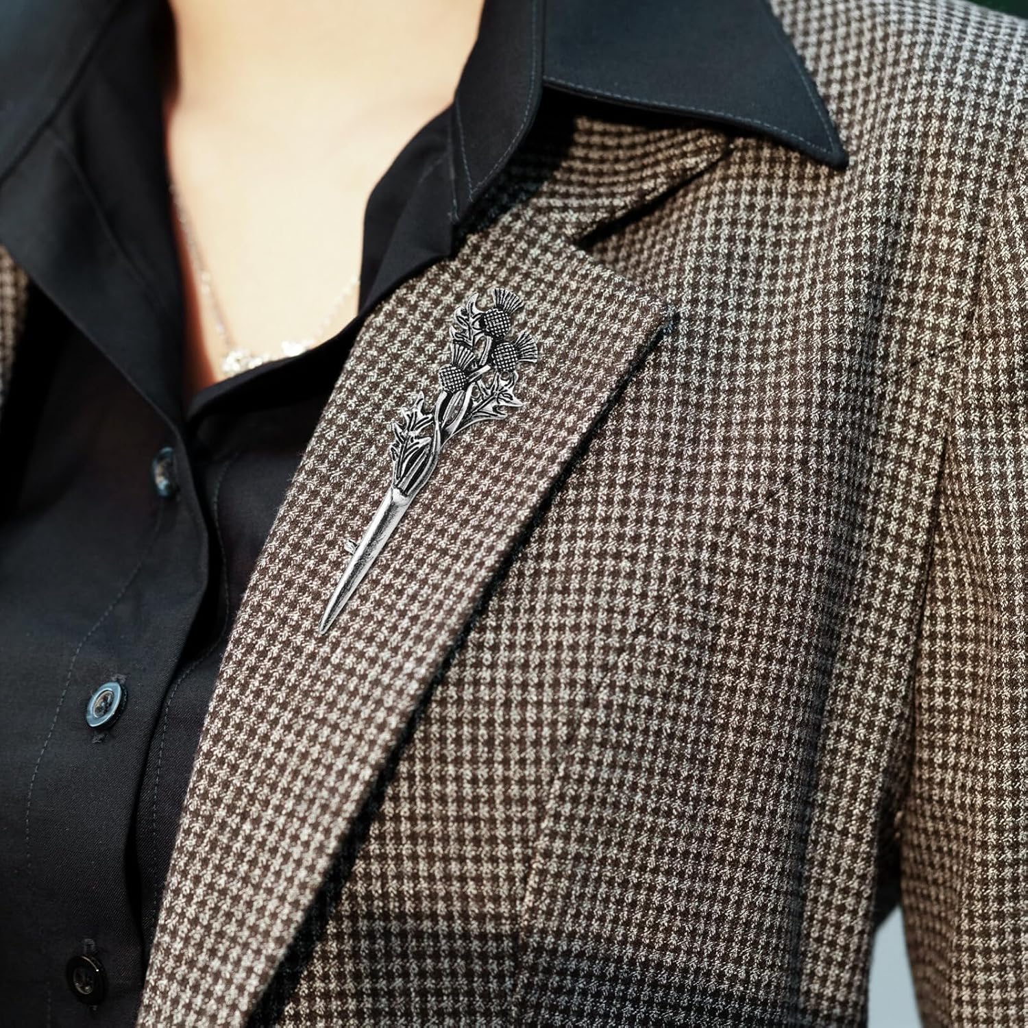 Scottish Thistle Brooches Set 2 Pcs Decorative Collar Pins Safety Brooch Clips for Men Suits Shirts Kilts Traditional Metal Lapel Pins image 5