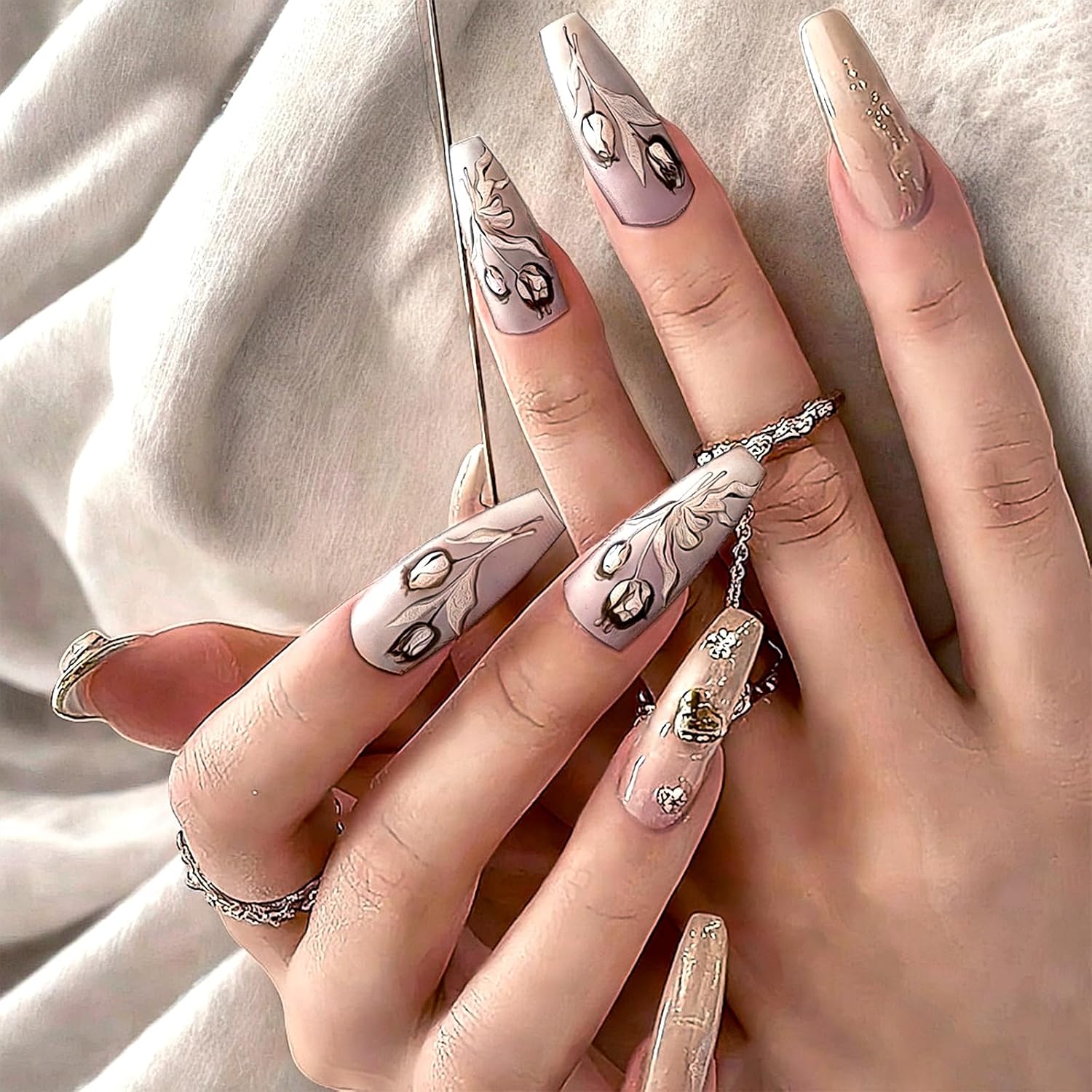 3D Tulip Flower Nail Art Silicone Mold, Silicone Floral Carving Template for UV Gel Acrylic Polish, DIY Resin Blossom Nail Charms Manicure Accessories for Women