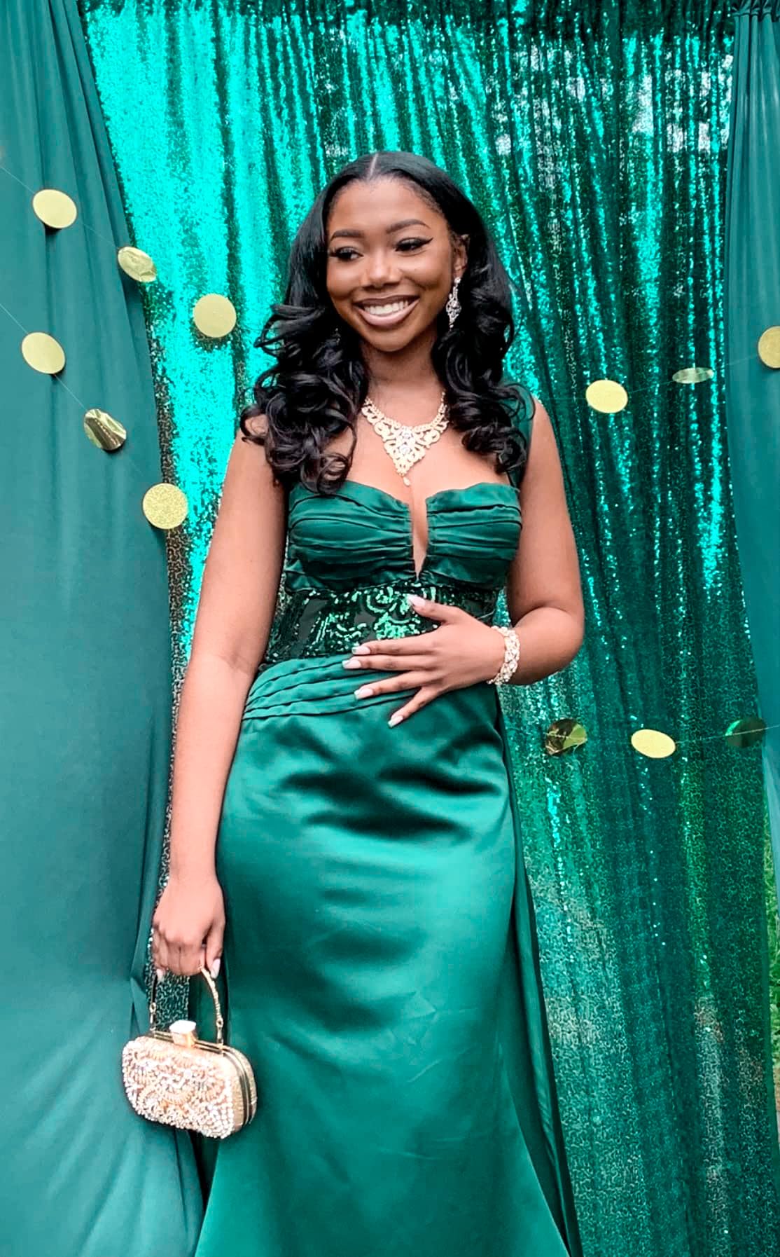 ShinyBeauty PHOTOBOOTH Background Best Choice-4FTx7FT-Green-Sequin  backdrops, Sequin Fabric,Wedding backdrops,Rust Backdrop,Sequin  Curtains,Photography Backdrop (Buy it Now) (Green): Buy Online at Best  Price in UAE