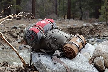 1844 Helko Werk Made in USA Waxed Canvas Cowboy Bedroll (Field Tan) F8761FT | Frontier Collection Premium Camping Bed Roll Leather Straps Zippers Waterproof Waxed Canvas Portable Packable Sleeping Bag