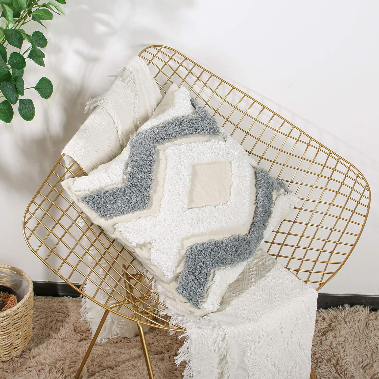 Mingfuxin White Grey Boho Pillow Covers 18x18, Decorative Pillow Covers Soft Woven Tufted Beige Throw Pillow Covers for Couch Sofa Living Room (No Pillow Insert, Only 1Pcs 18x18 Pillow Cover)