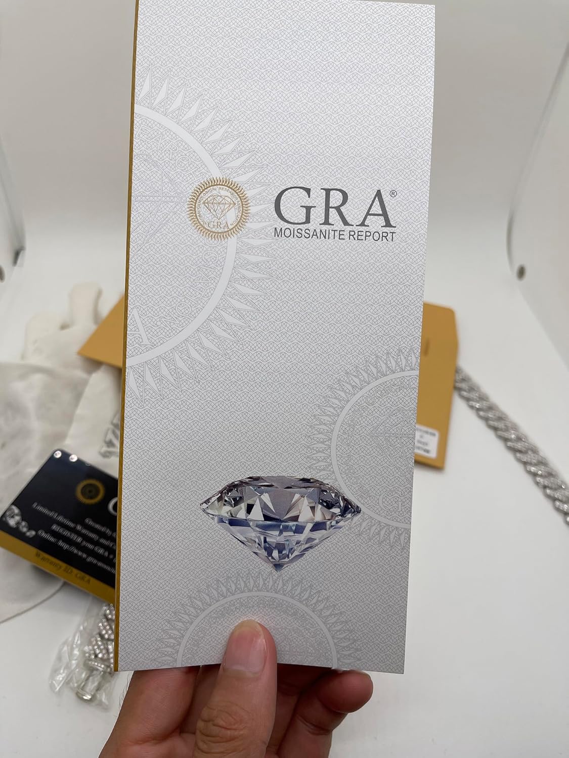 Triangle cut 0.1C-3CT moissanite stone loose lab grown hand-selected color D clarity FL-VVS1 for band, earring and sides stones each one bigger than or equal to 0.5CT including certificate