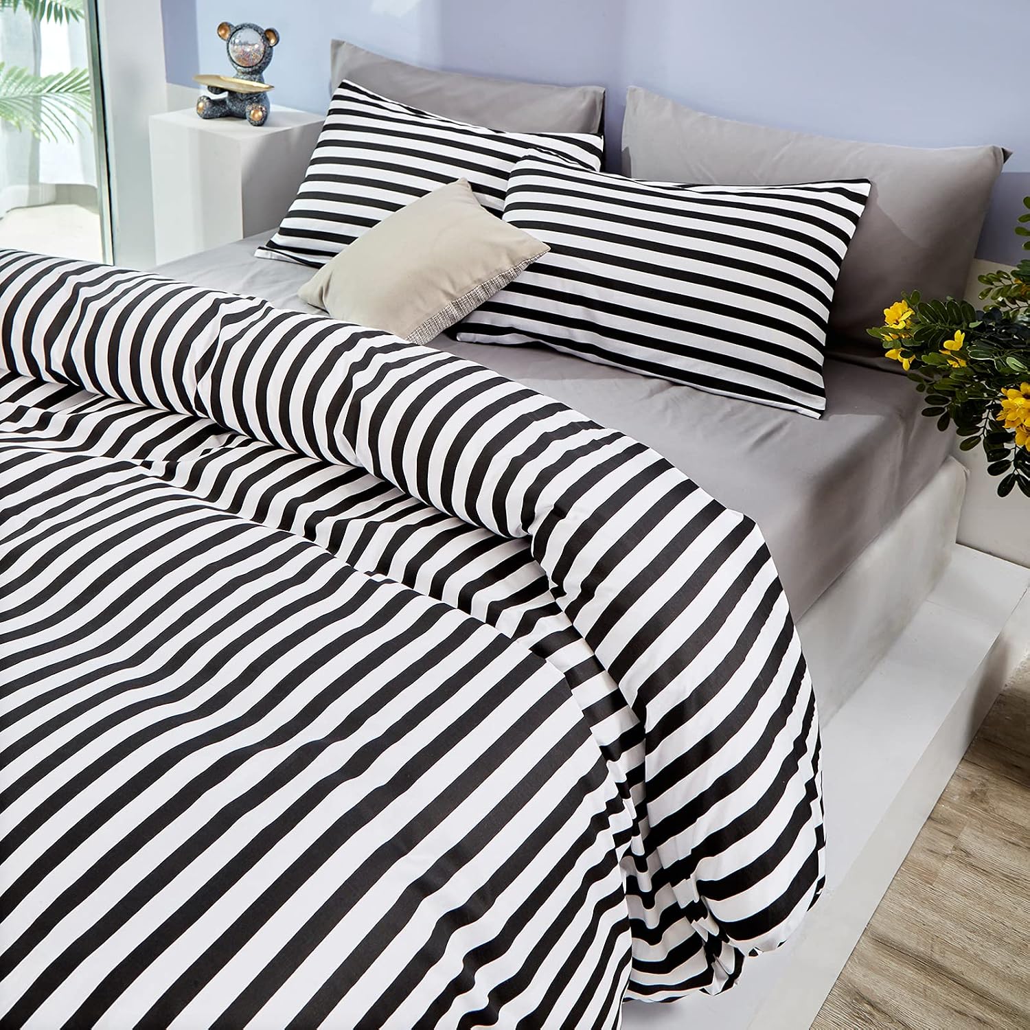 Karever White and Black Striped Comforter Set Full/Queen Soft Durable Striated Bedding Set Ticking Quilts for Girls Boys Hotel Quality