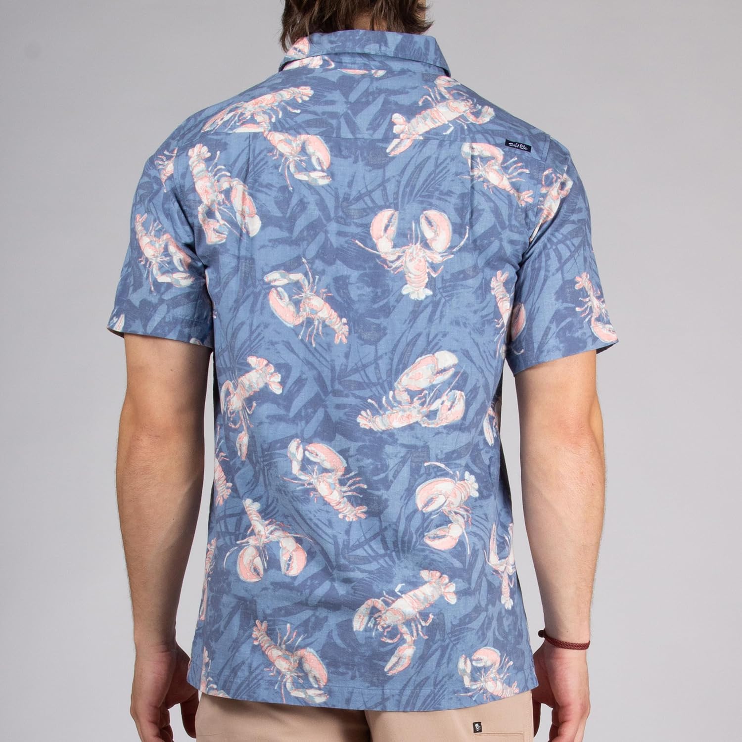 Salt Life Men's Rock Lobster Short Sleeve Classic Fit Shirt