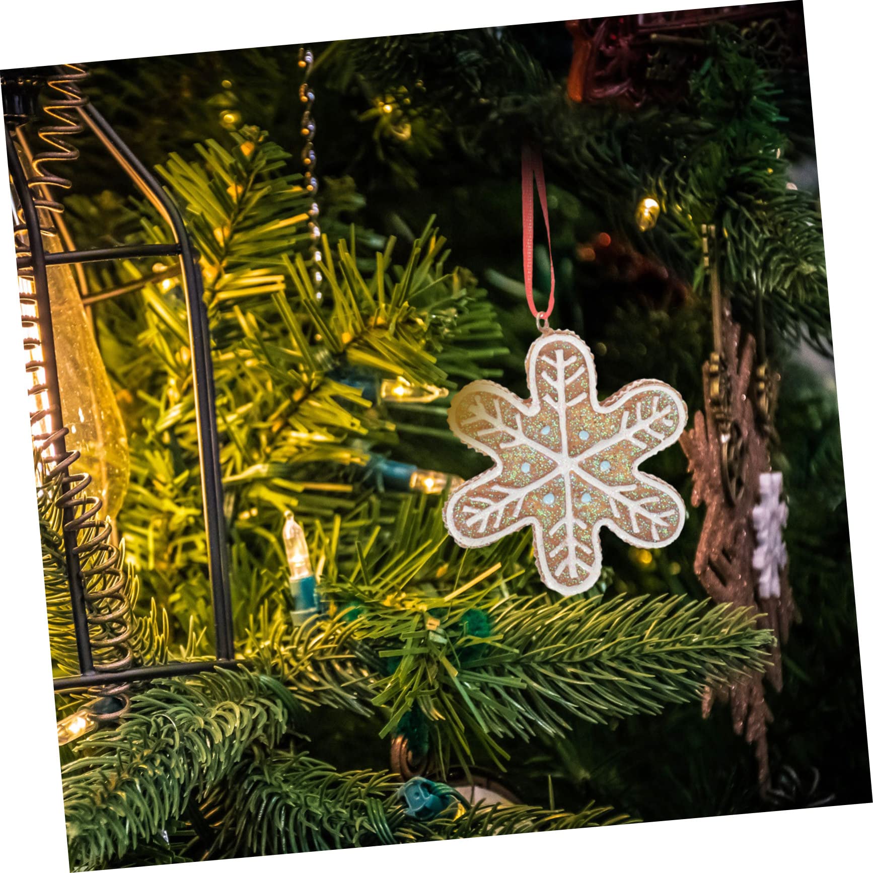 Ciieeo 4 Stück Christbaumschmuck hängendes Weihnachtsbaum-Schneeflocke-Anhänger weihnachtsdeko Weihnachts anhänger Weihnachtsbaum-Anhänger weihnachtliche hängende dekore Harz