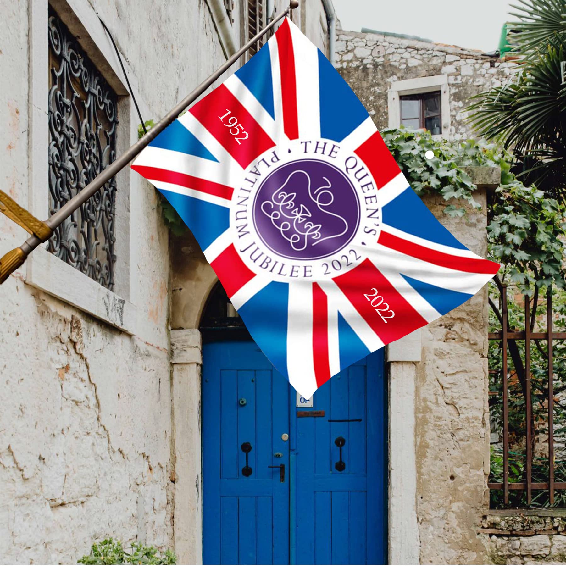 Buy 5ft X 3ft (150 cm X 91cm) Queen Platinum Jubilee Flag, Queen