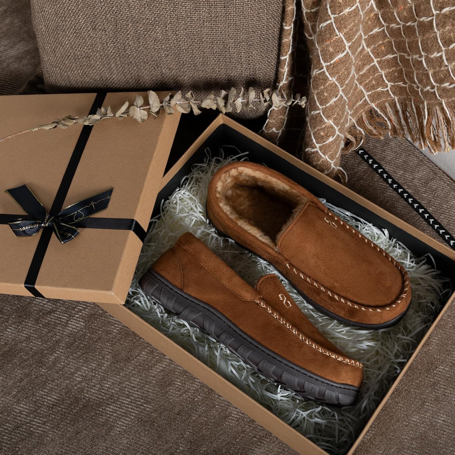 Zizor Men's Moccasin Slippers With Memory Foam, House Shoes for Indoor Outdoor - Image 7