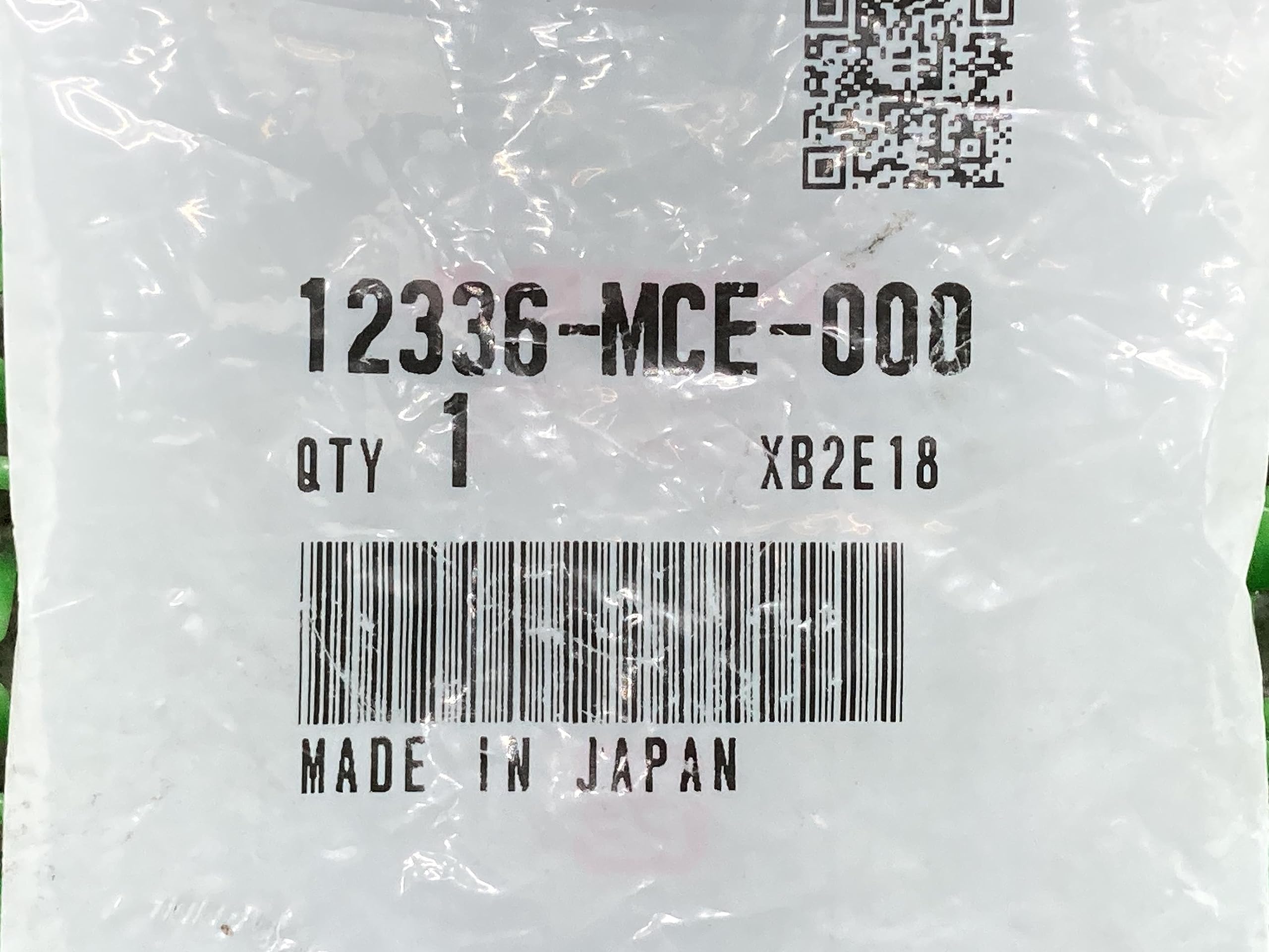 Amazon | CB400SF シリンダーヘッドキャップ 12336-MCE-000 NC39