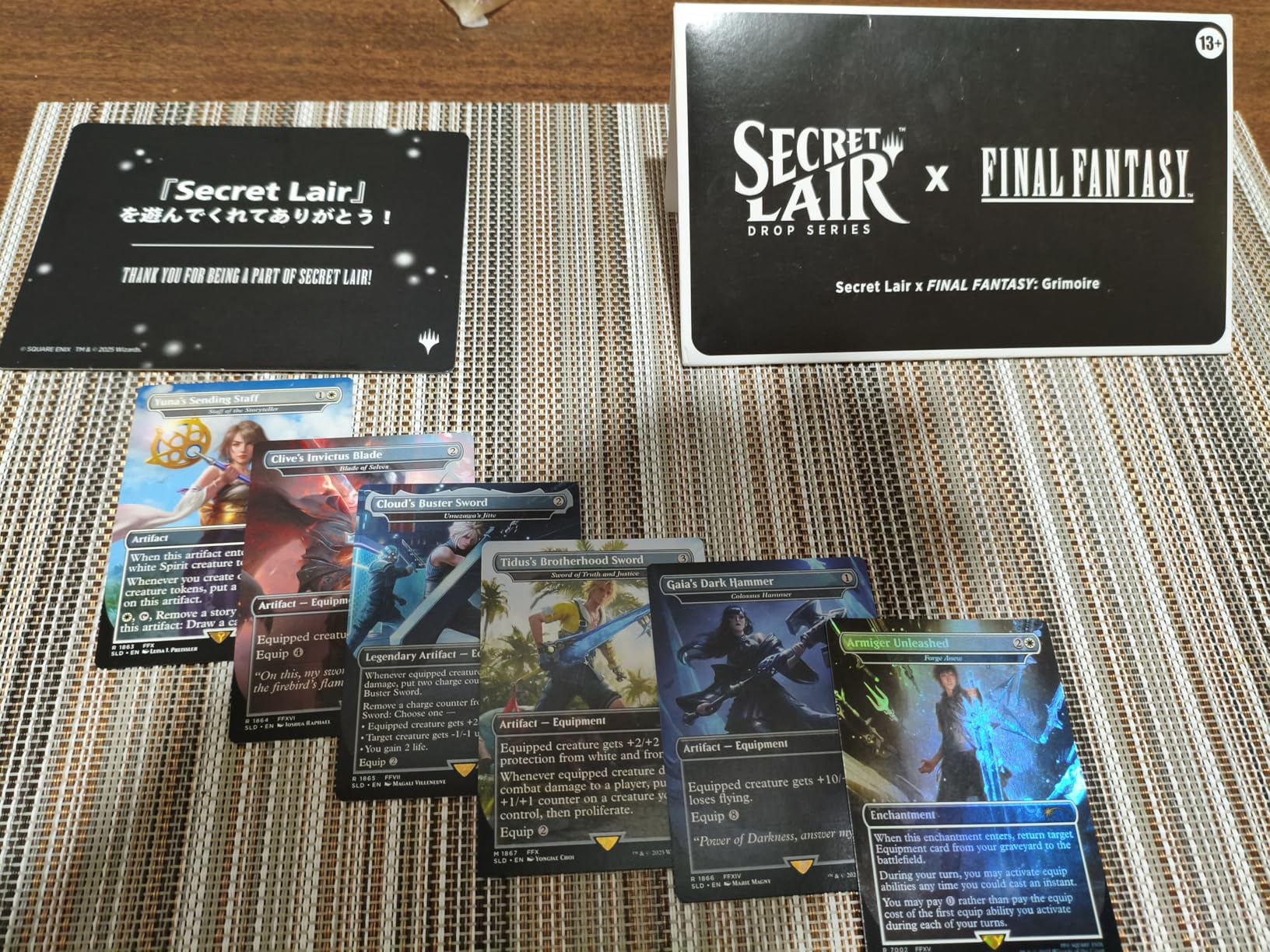 Magic The Gathering – Secret Lair X FINAL FANTASY – Grimoire – Édition Non-Foil – 5 Sorts Iconiques