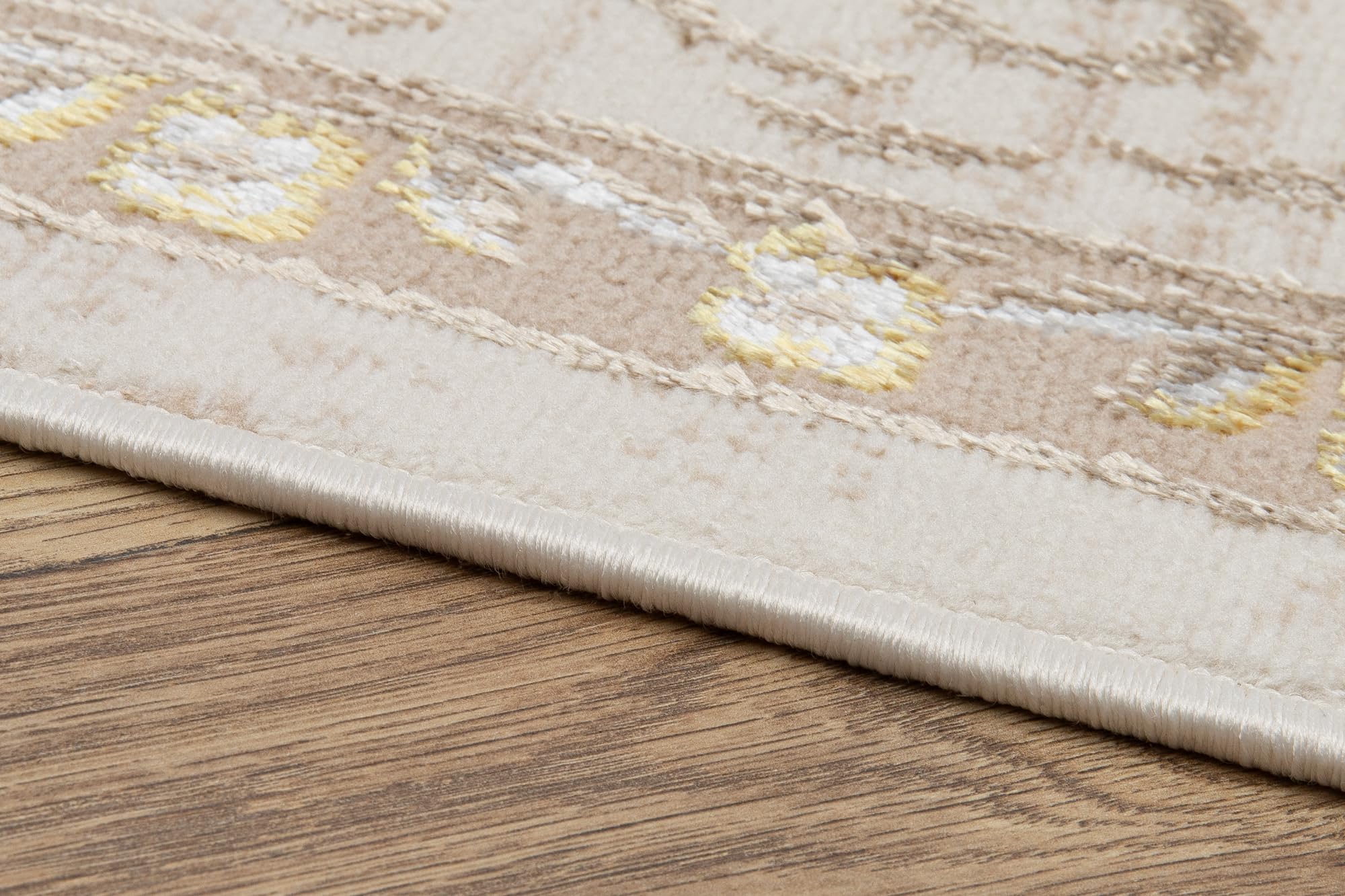 TAPISO Ares Tapis Poils Courts Traditionnel Or Marron Beige Ornamental Médaillon Bordure Effet 3D Brillant Doux Tapis Salon Chambre Oeko-TEX Résistant 200 x 300 cm