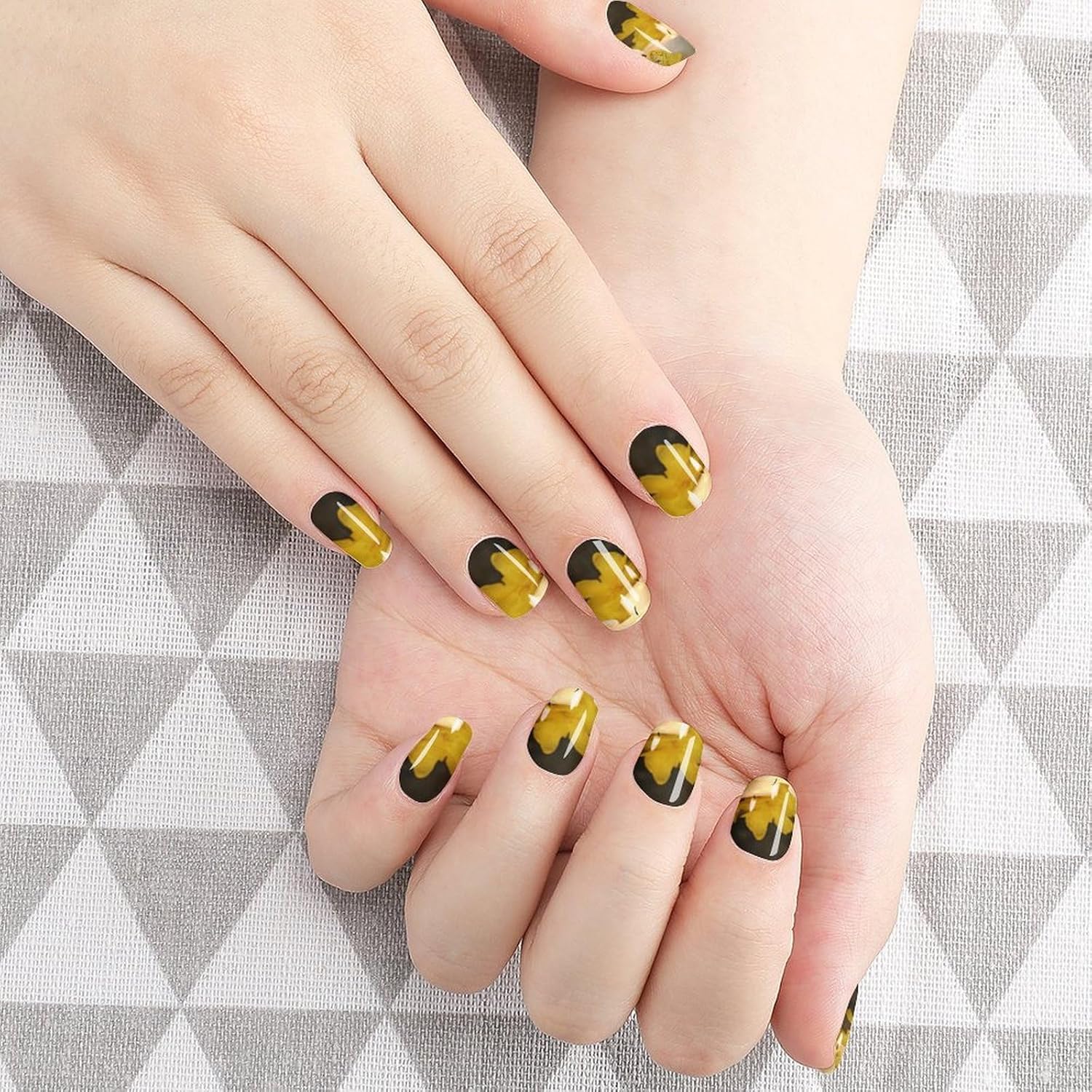 Nail Strips Bundle Full Wrap Long Lasting Nail Polish Strips Easy Application and Removal Salon Quality Self Adhesive Art Stickers for Women Gifts