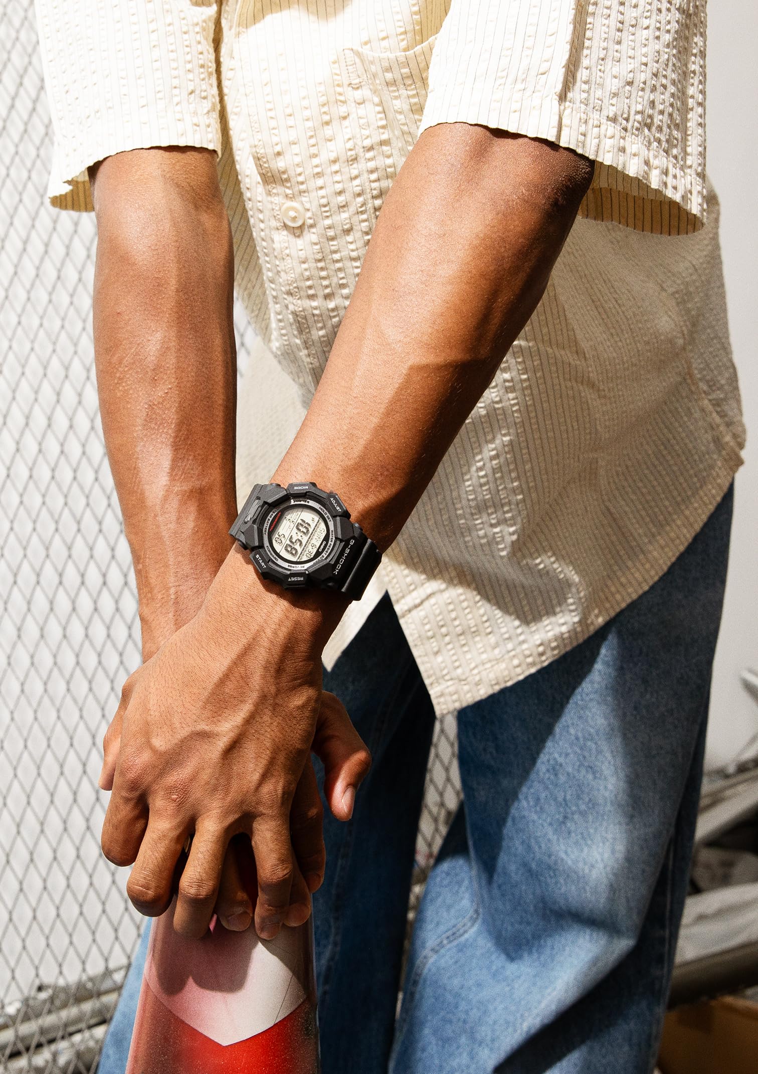 G-Shock Casio GD-010-1ER Klassische Herrenuhr