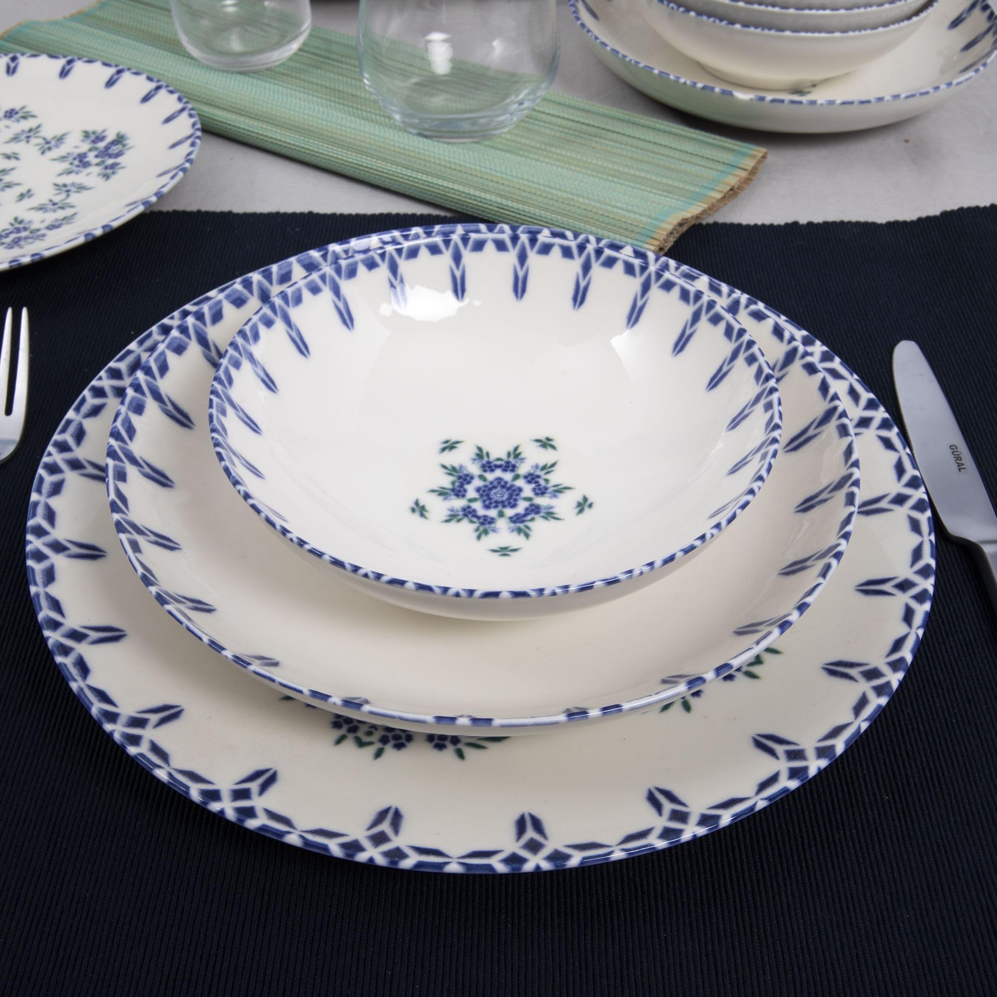 Service à Dîner Porcelaine 24 Pièces Blanc Et Bleu – Assiettes, Bols, Plat De Service - 8