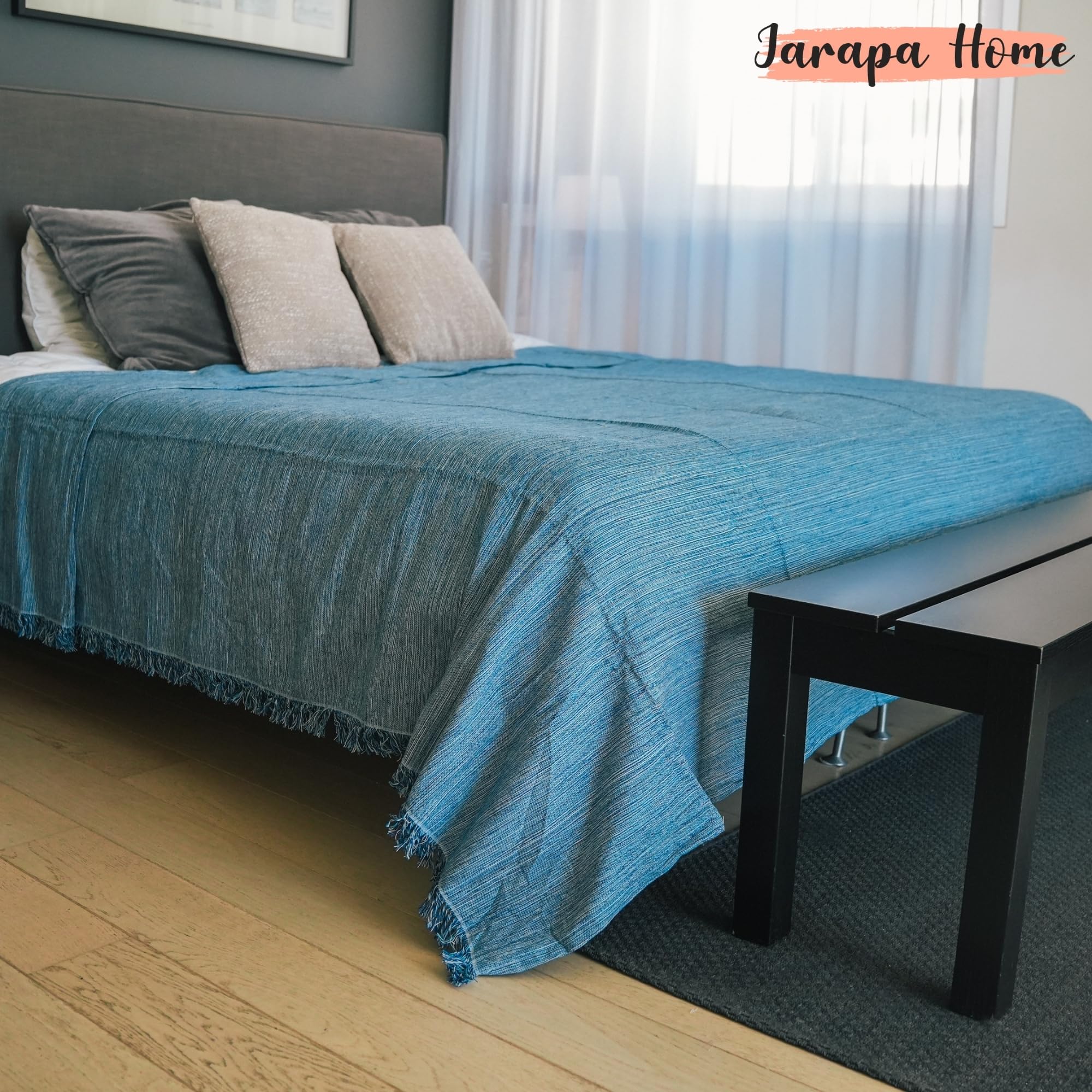 Trapunta Multiuso: Divano Scozzese, Coperta Foulard, Copriletto, Foulard per Divani in Cotone e Altre Fibre Finitura di Qualità Fatto in Spagna. Telo Copridivano (Blu Mèlange 02, 230x260cm)