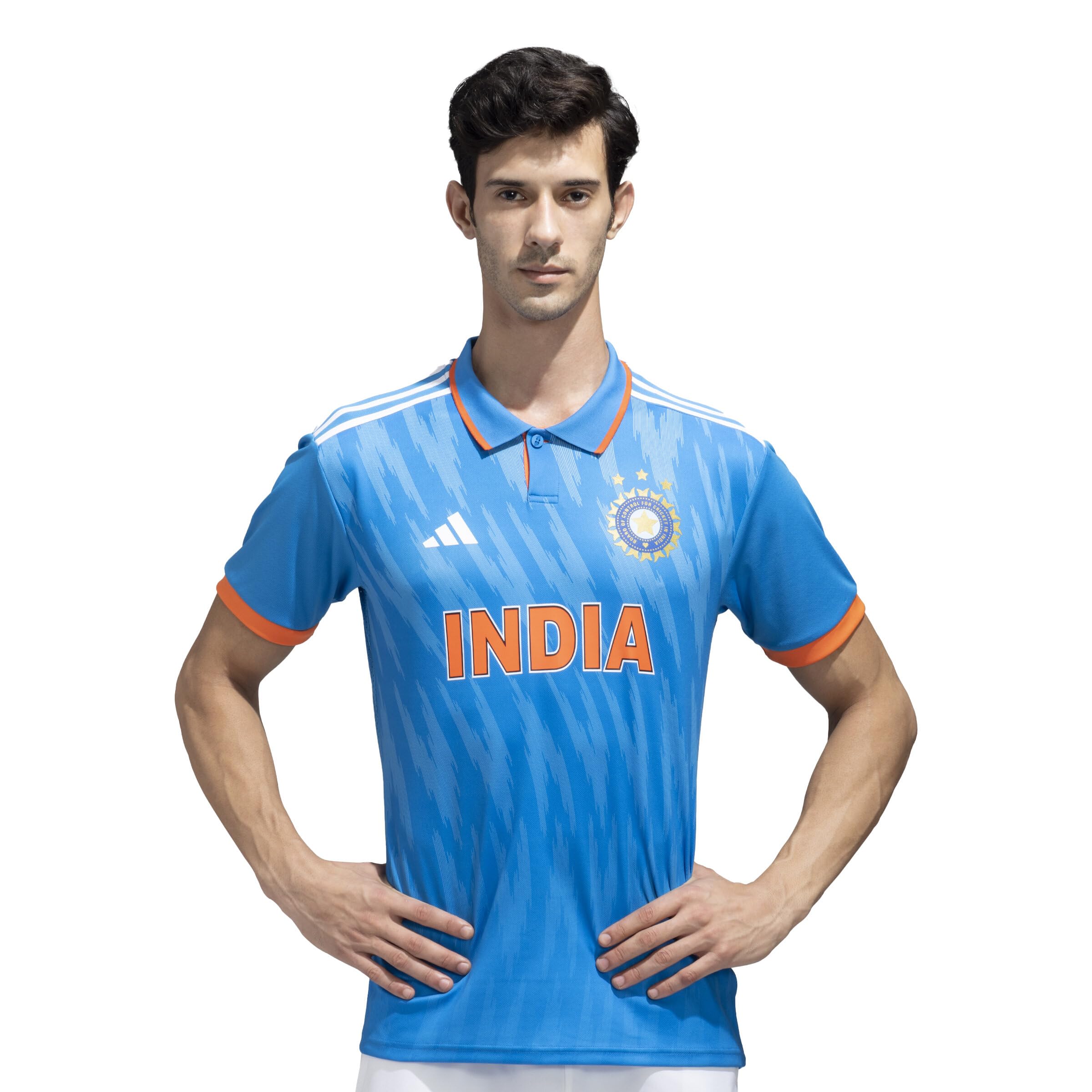 adidas Men Polyester Printed Regular Fit T-Shirt