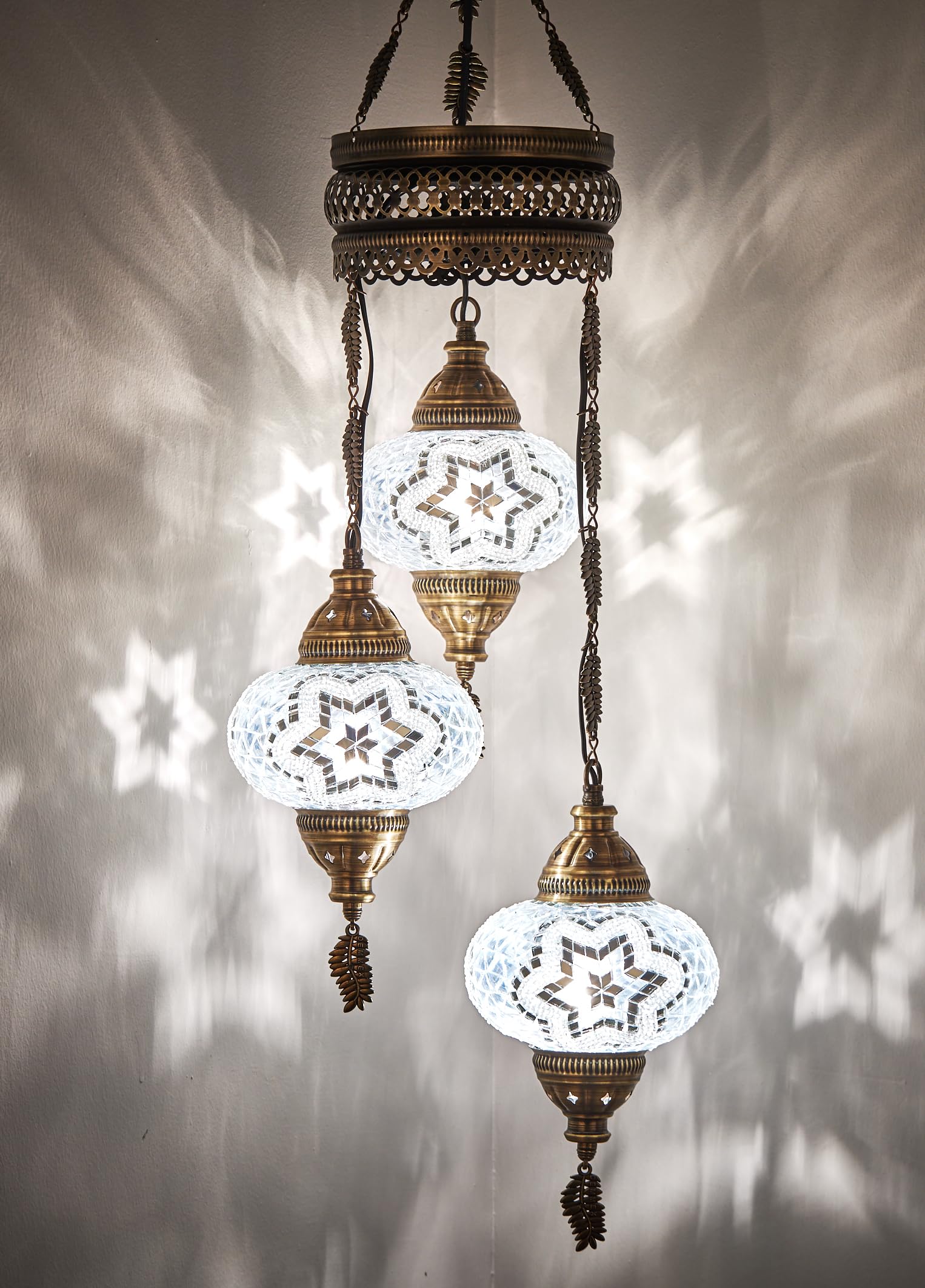 DEMMEX Lámpara de Techo Turca Marroquí de Mosaico, Hardwired, Lámpara Colgante Artesanal con 3 Globos, Vidrio de Mosaico Estilo Boho, Altura 105 cm, Personalizable