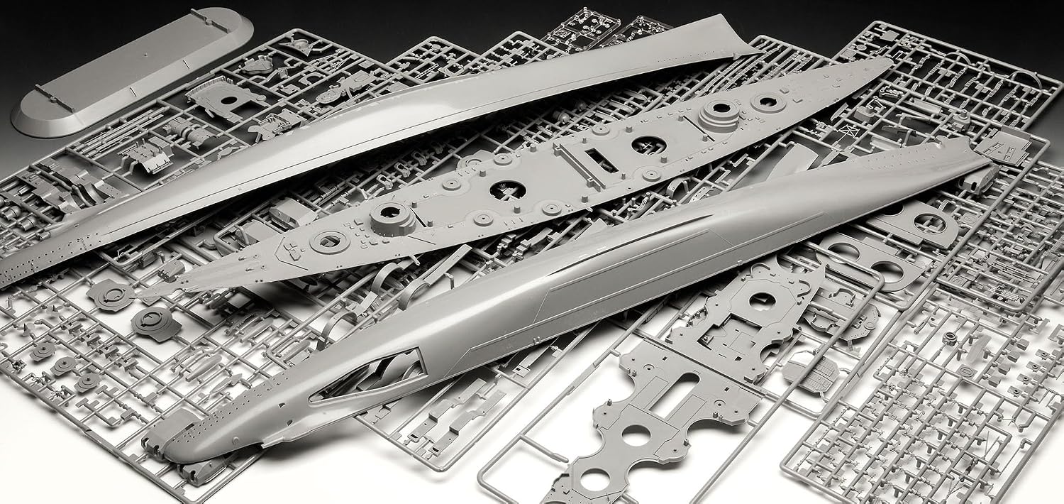 Revell 05096 Battleship Tirpitz Platinum Edition 1:350 Scale Unbuilt/Unpainted Plastic Model Kit