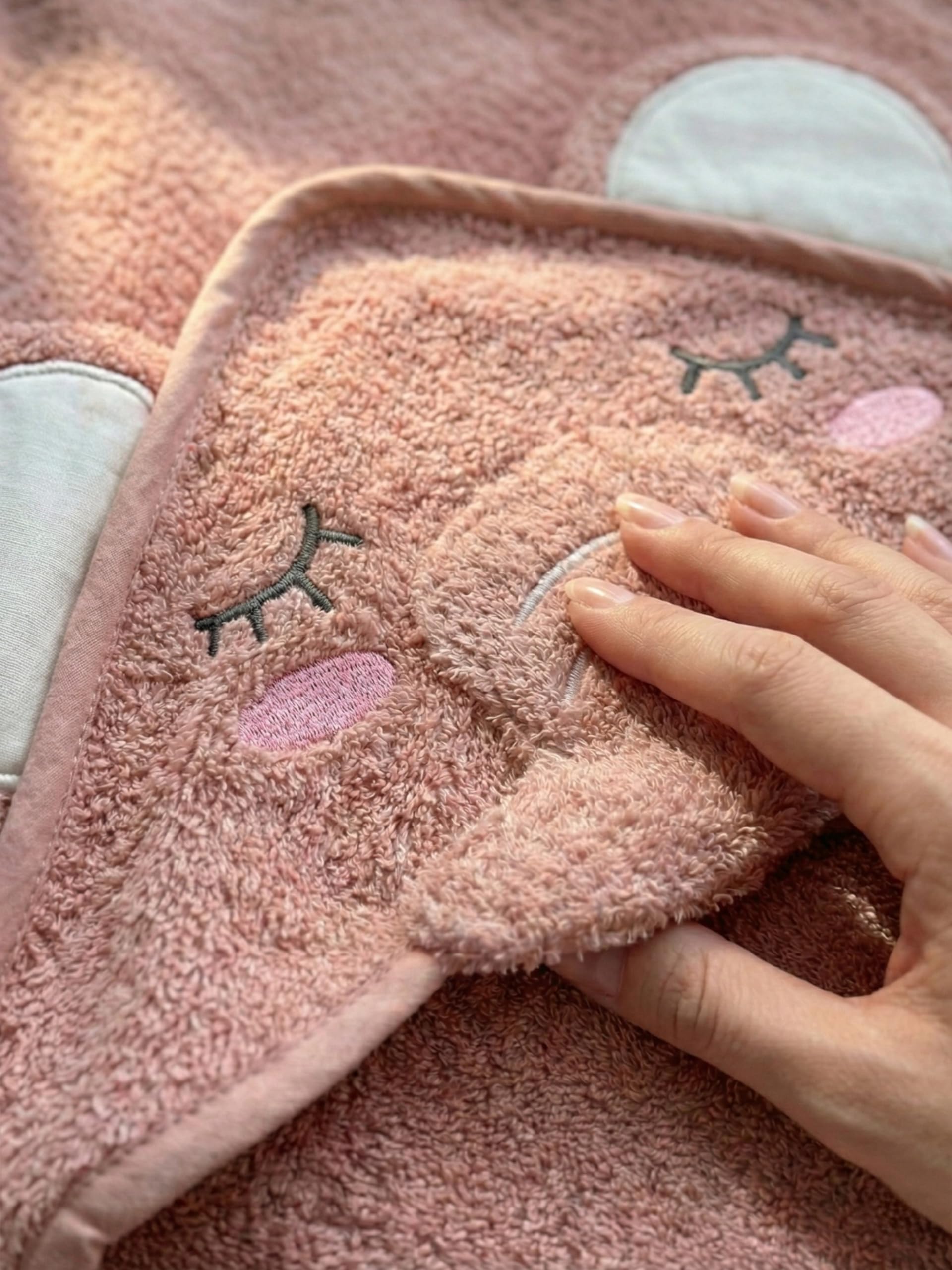 o-day - Albornoz de baño para recién nacidos, triangular, tejido de esponja, 100% algodón puro, con capucha, para recién nacidos, superabsorbente y lavable, 75 x 75 cm