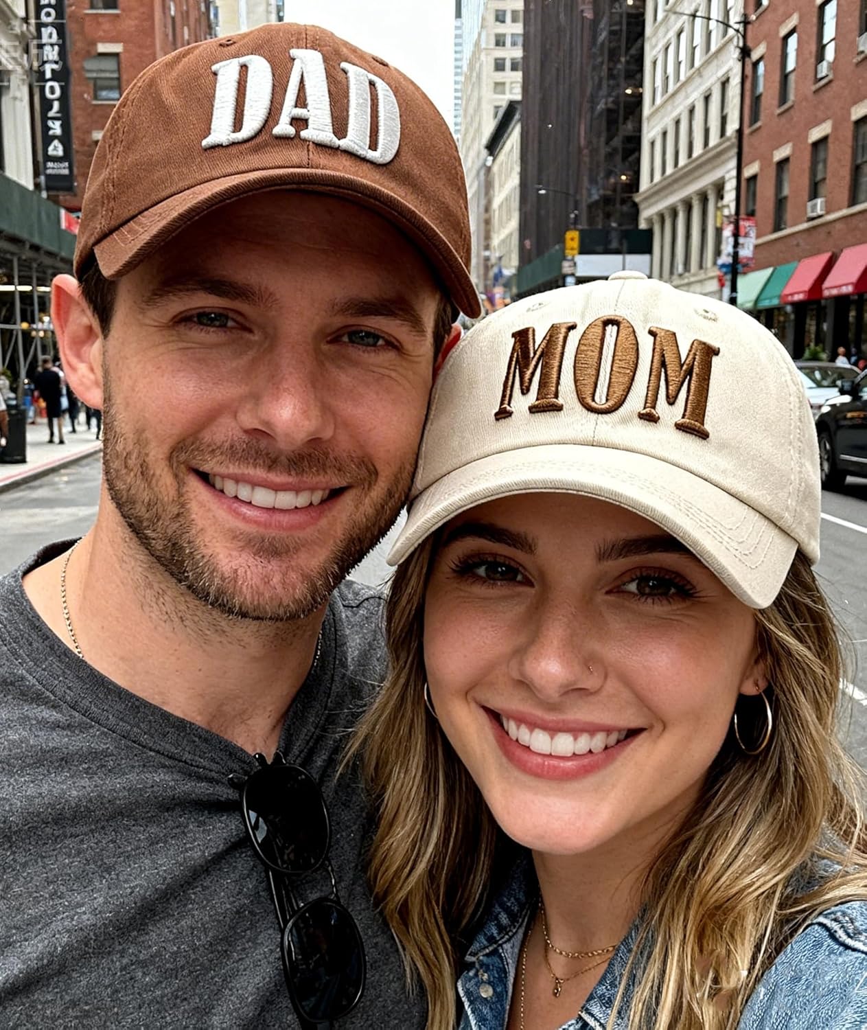 2 Pack Mom and Dad Hats, Baseball Caps for Couples, Pregnancy Announcement Gifts for New Parents