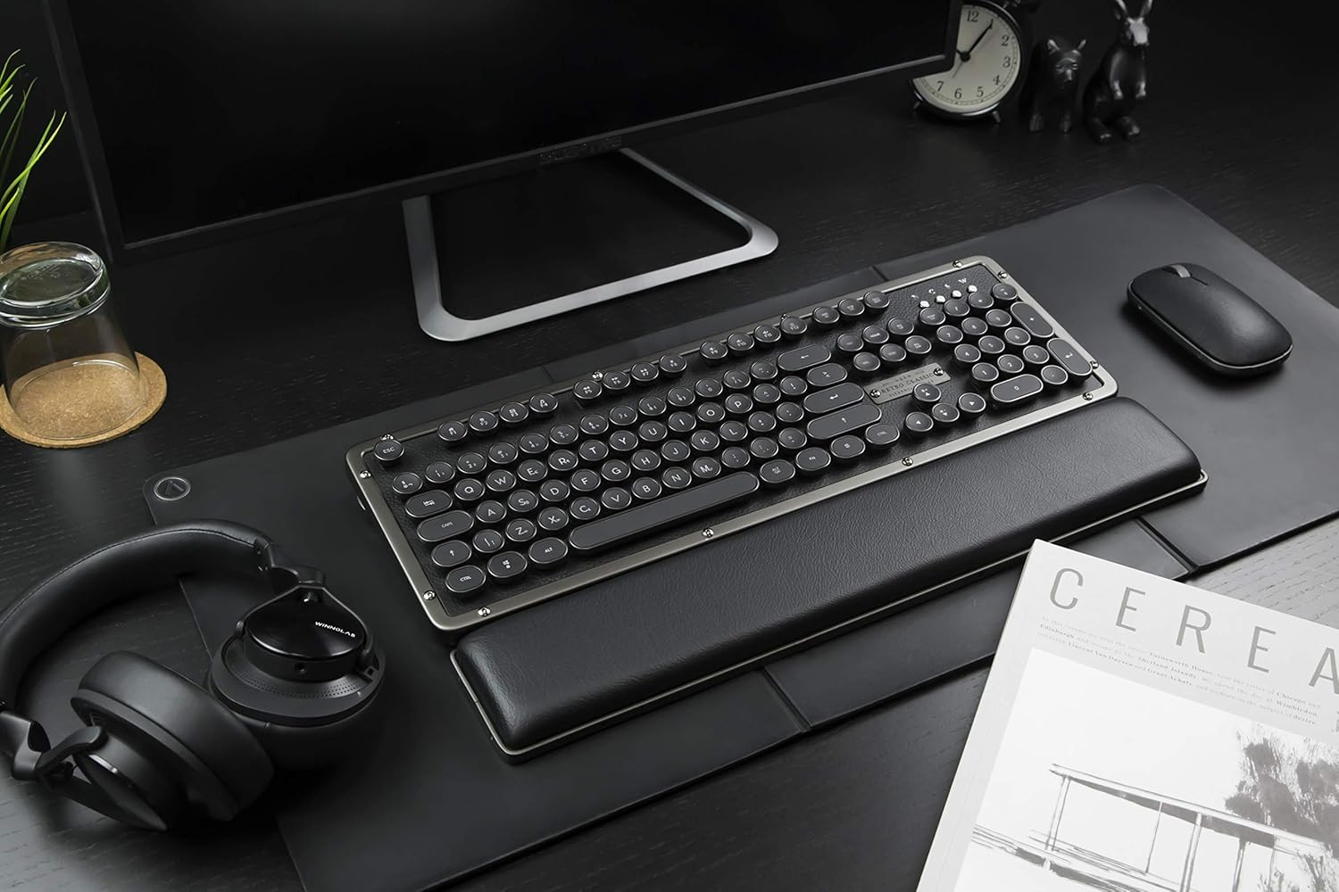 AZIO Retro Classic Palm Rest, Gunmetal