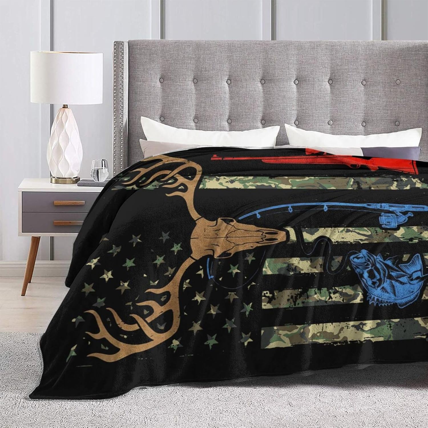 Fishing Blanket Hunting Throw Blankets for Girls Boys Nature Wildlife Bears Fleece Cozy Flannel Warm Soft Fuzzy Plush Vintage Print for Sofa Bed Decor Gifts for Fishing Lovers Kids Men Women 60"x50"