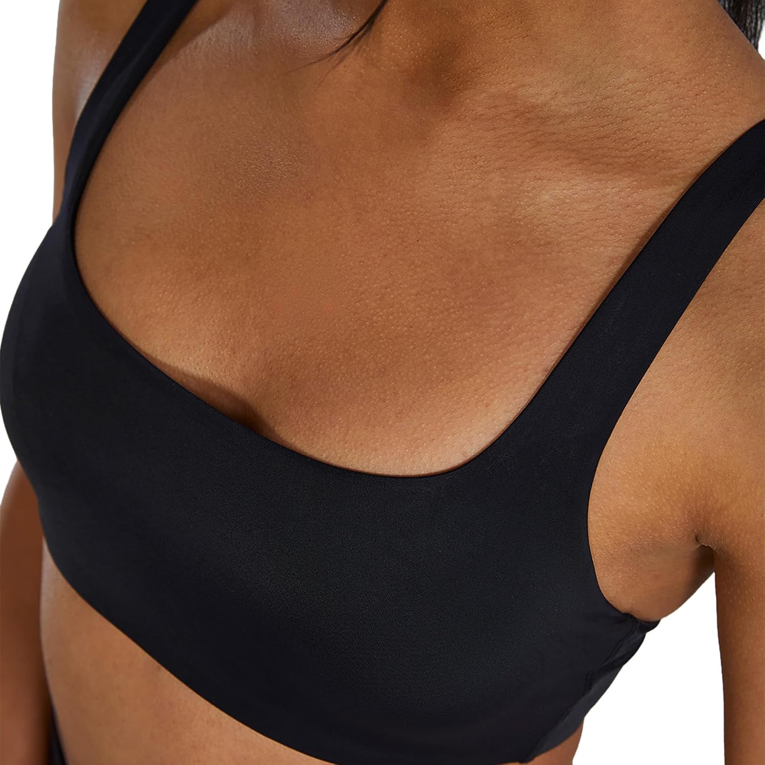 TYR Women's Nia Scoop Neck Swim Top