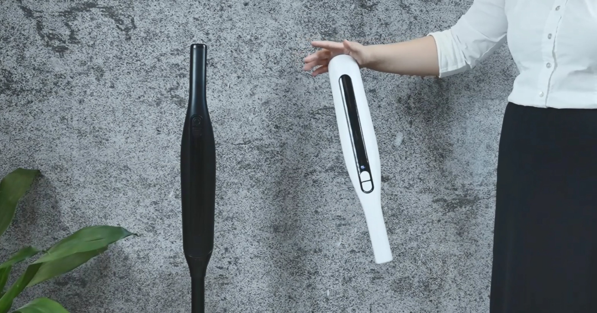 Amazon | 掃除機 コードレス 【2025新登場】55KPa超強力吸引&自立式