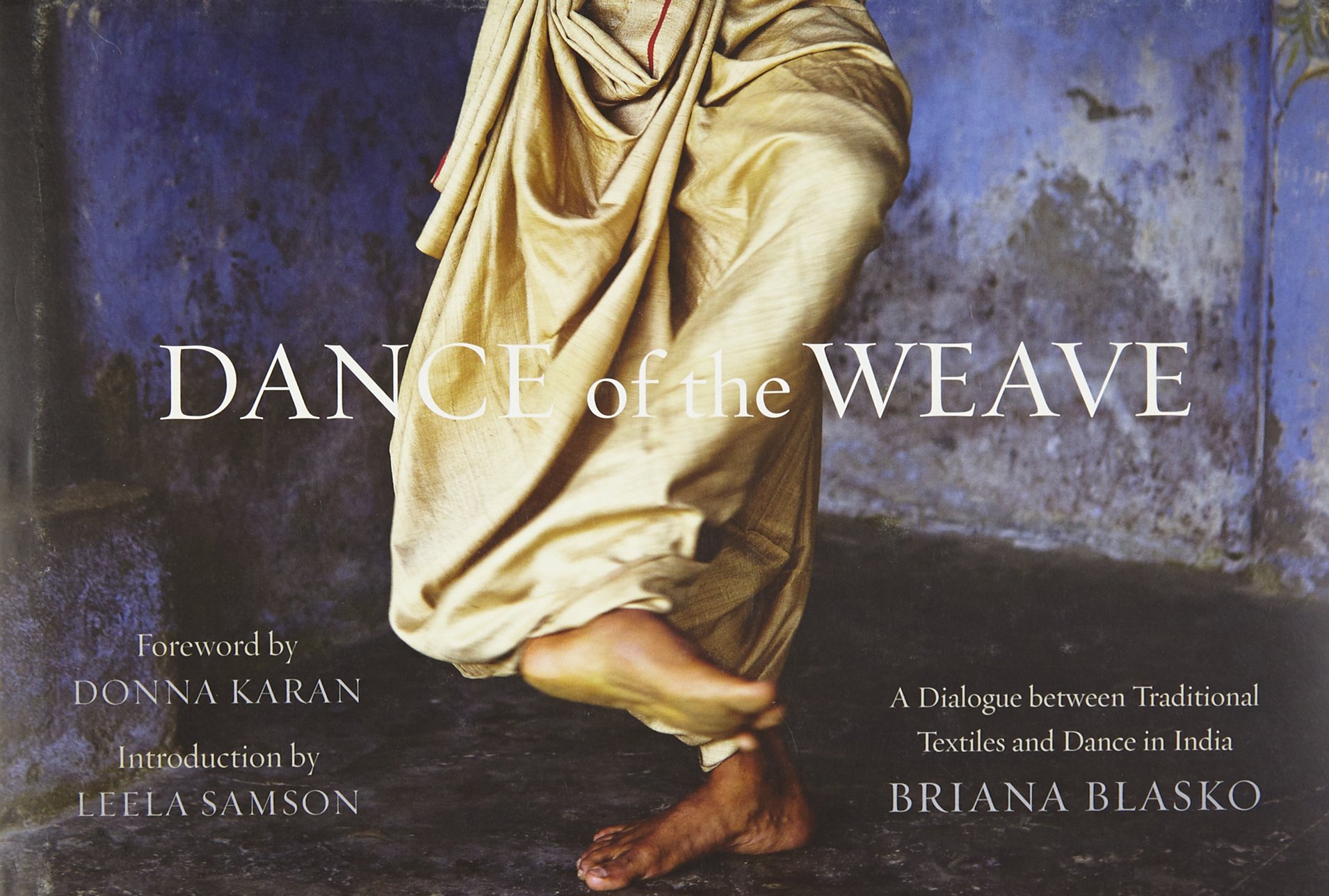 Buy Dance of the Weave — BookShops.in