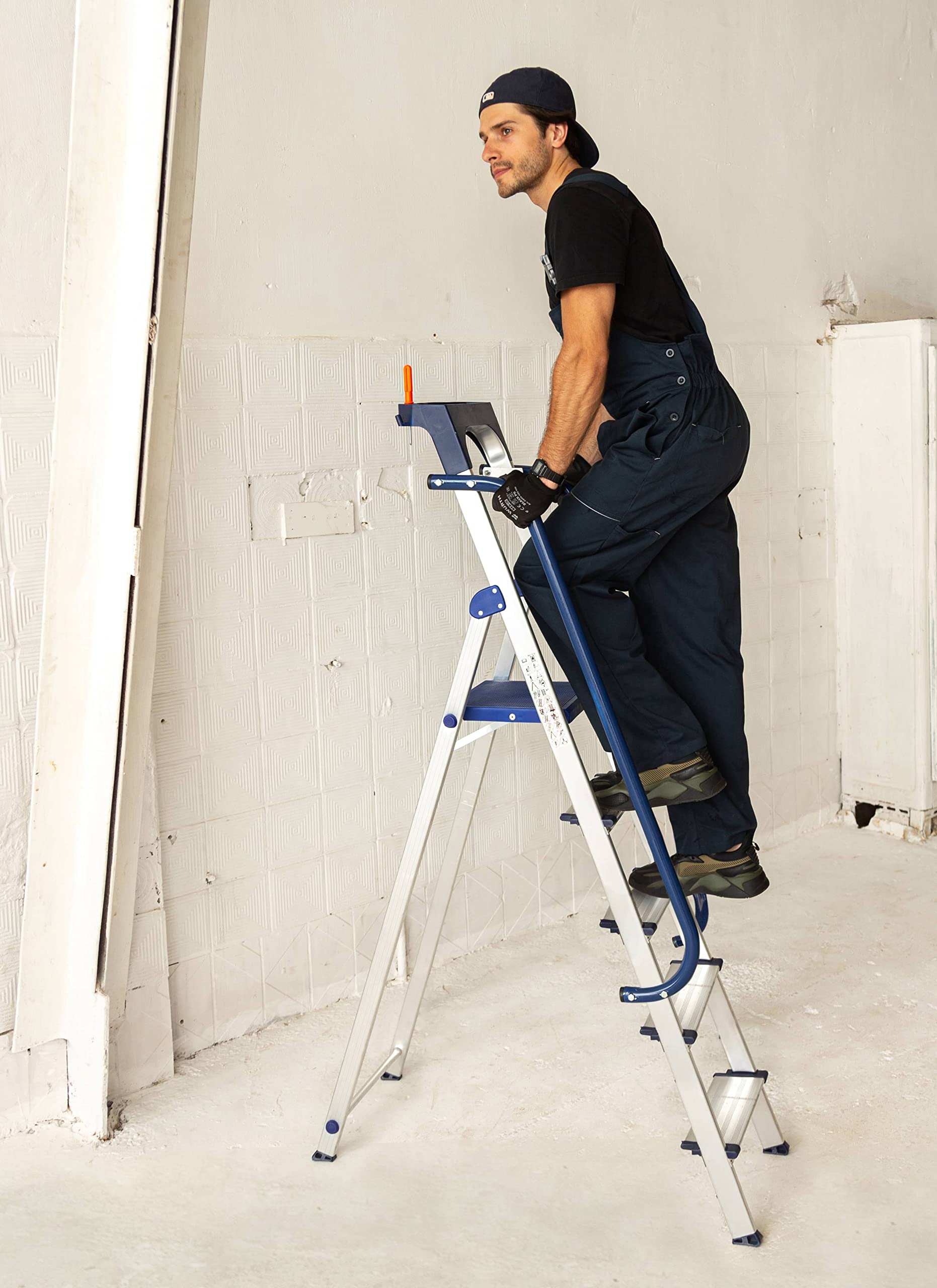 HOSTRÖM Escabeau 5 marches Secure Pro, Aluminium renforcé, sécurisé avec rampes, Tablette Porte-Outils, Hauteur Plateforme 112cm, Garantie 5ans