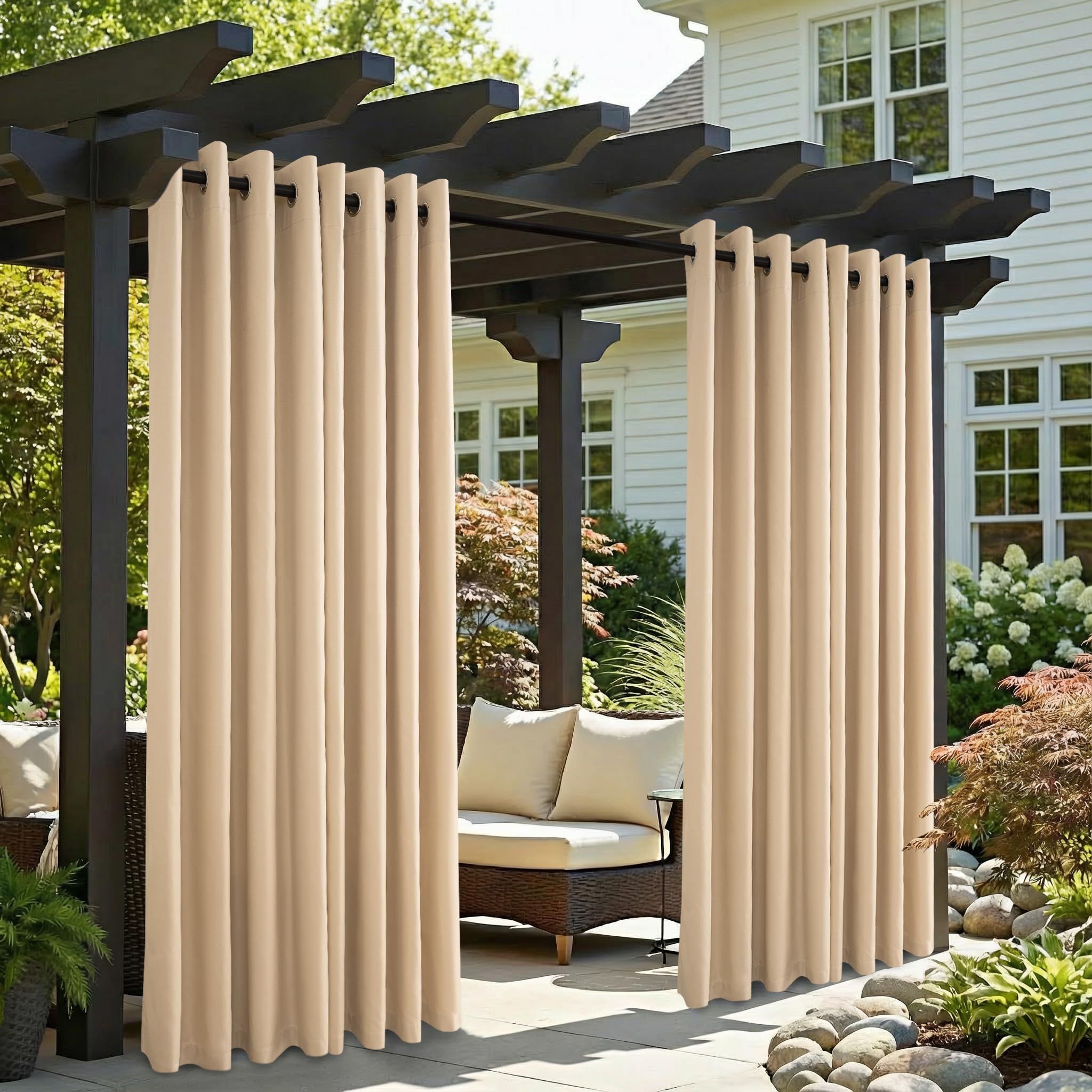 Clothink 2er Set Outdoor Vorhang Wetterfest Mit Ösen, Outdoorvorhänge Wasserdicht Outdoor Gardinen Sonnenschutz Sichtschutz für Balkon Pergola Terrasse Veranda (132x245cm, Beige)