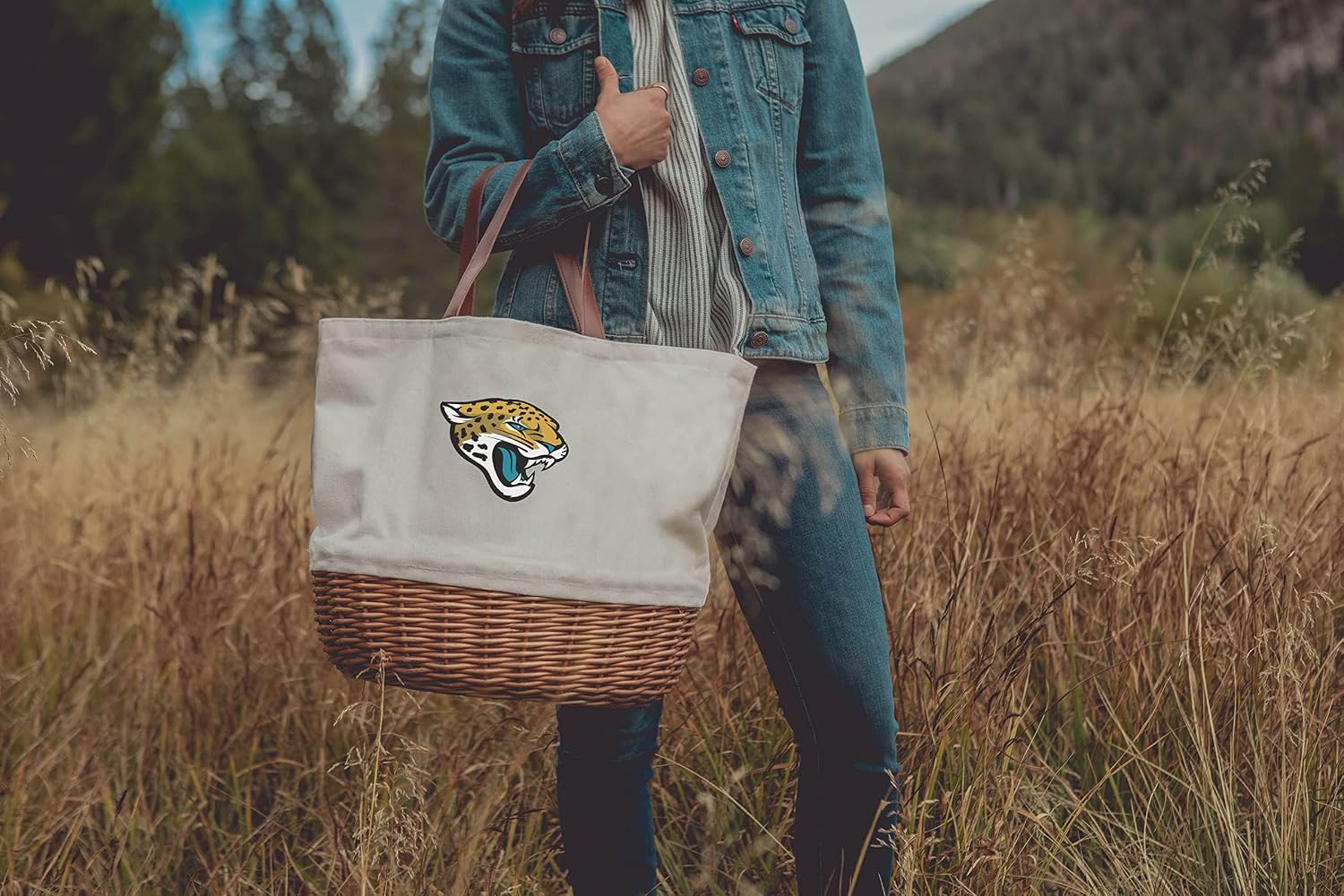 PICNIC TIME NFL Unisex-Adult NFL Promenade Picnic Basket