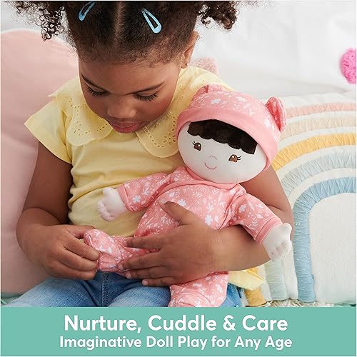Miniatura 6 de GUND Muñeca de bebé sostenible para bebé, muñeca de felpa hecha de materiales reciclados, para recién nacidos y niños pequeños, amapola, 12 pulgadas