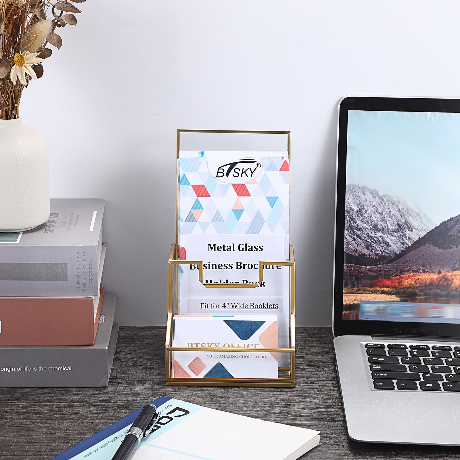 BTSKY Porte-brochures en verre doré pour documents de 10,2 cm de large, support de brochure à trois volets de comptoir, support de présentation avec porte-cartes de visite, présentoir transparent